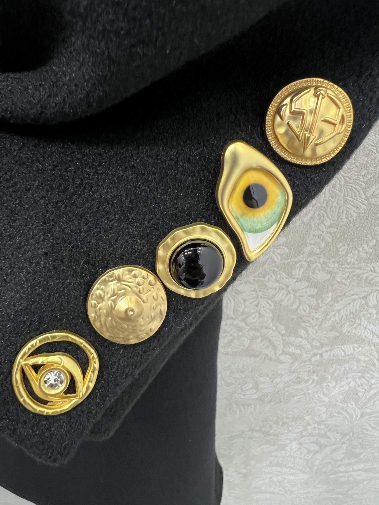 🔥🔥Schiaparelli夏帕瑞丽法国本土品牌 25新款长款大衣外套 中式领单排扣设计外套 整件定制极