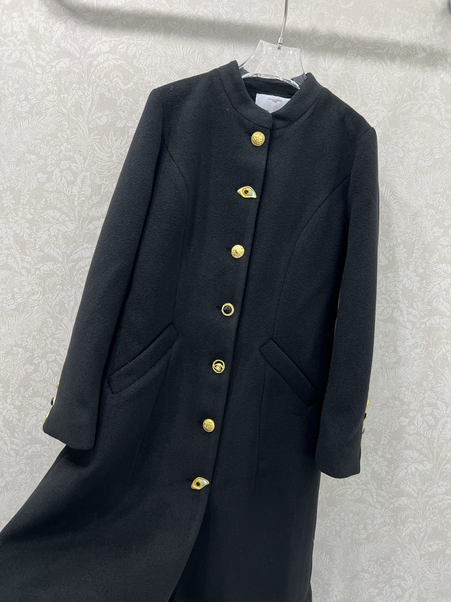 🔥🔥Schiaparelli夏帕瑞丽法国本土品牌 25新款长款大衣外套 中式领单排扣设计外套 整件定制极