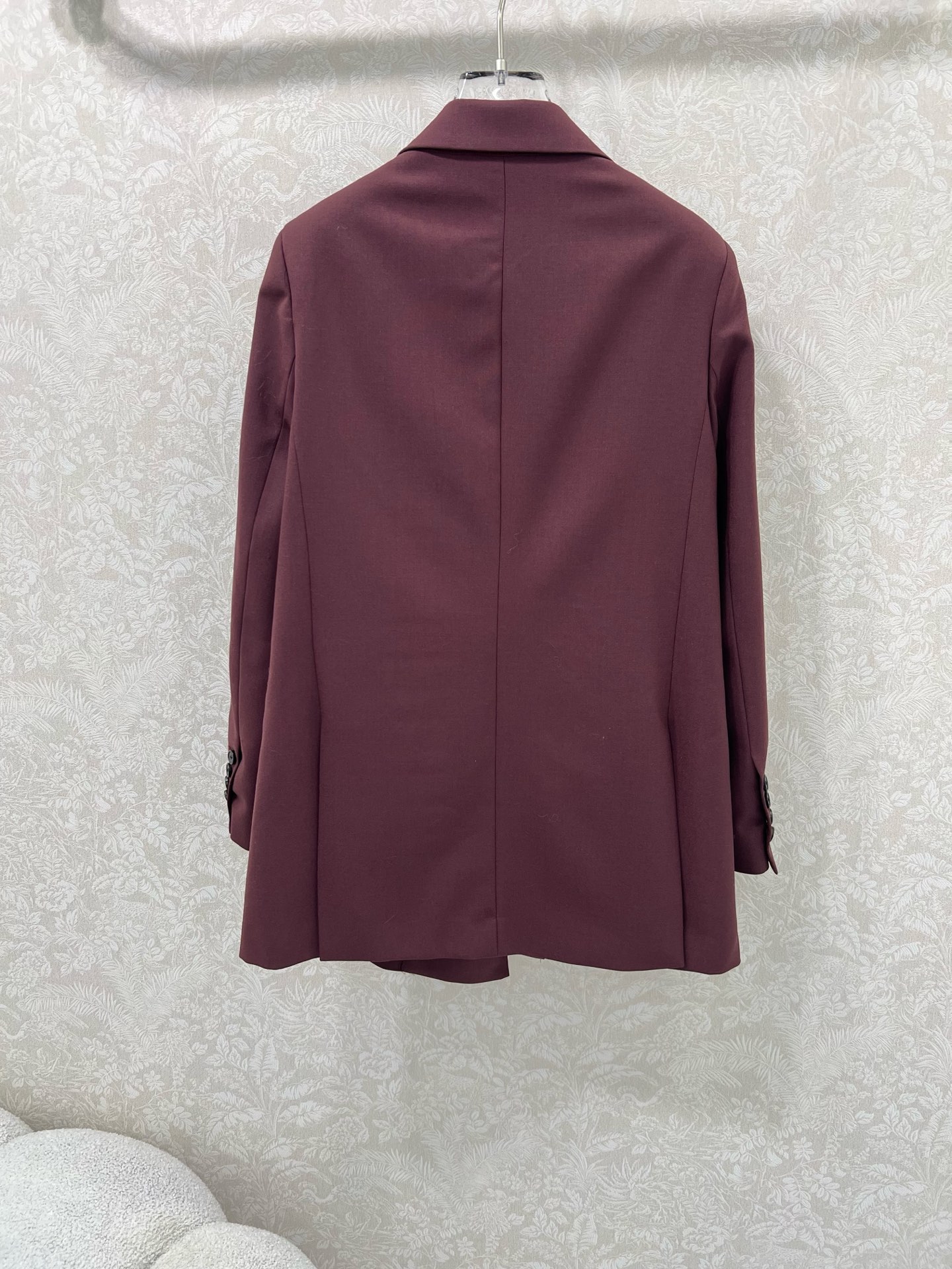 🔥🔥ysl 25新款丝毛西装外套 100%真丝内衬 行走的高定，长期主义老钱风穿搭，独家定制面料西装外套