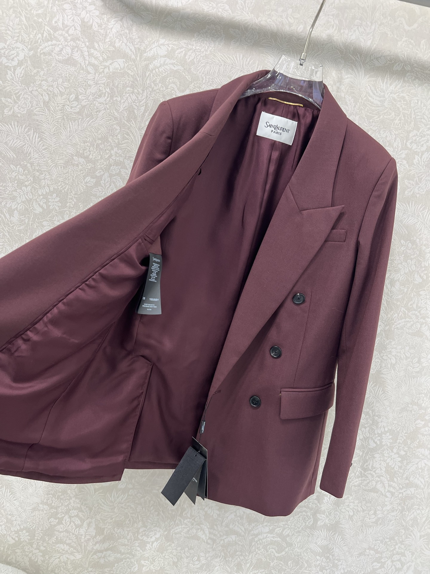 🔥🔥ysl 25新款丝毛西装外套 100%真丝内衬 行走的高定，长期主义老钱风穿搭，独家定制面料西装外套