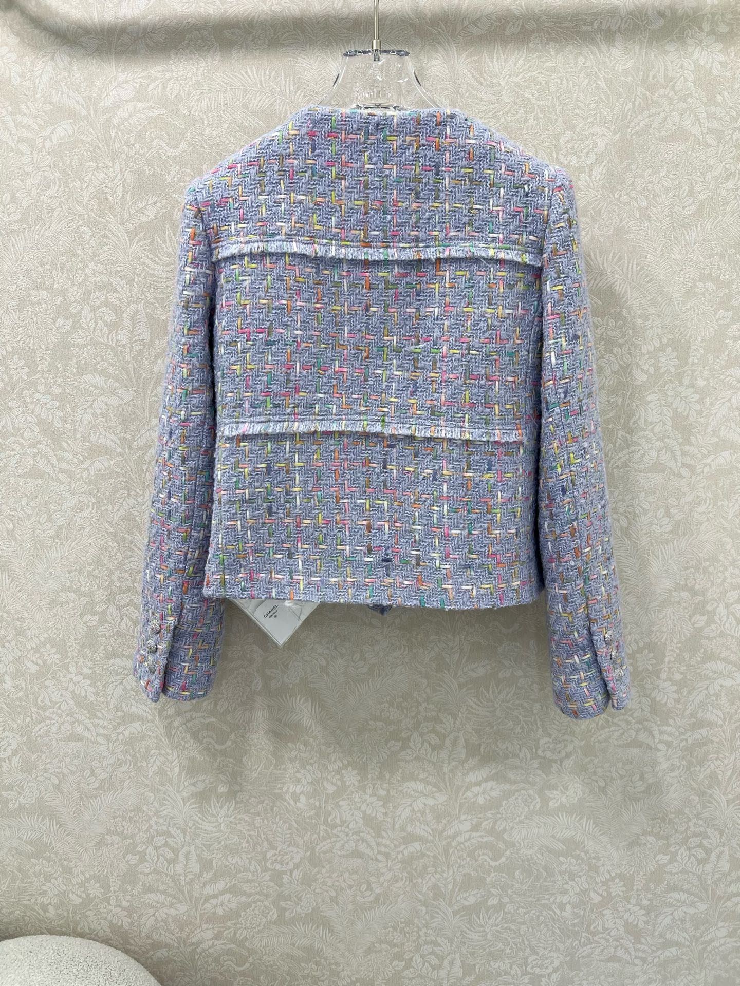 🔥🔥Chane* 25新款高级手工坊系列新款 短款单排扣紫色粗花呢外套 100%真丝内衬‼️注意细节区分