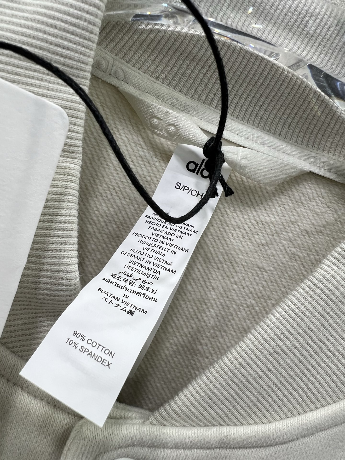 🔥🔥alo*25新款棒球⚾️外套 高克重面料挺度质感都在线 韩版宽松版型 袖臂alo反光logo 细节都