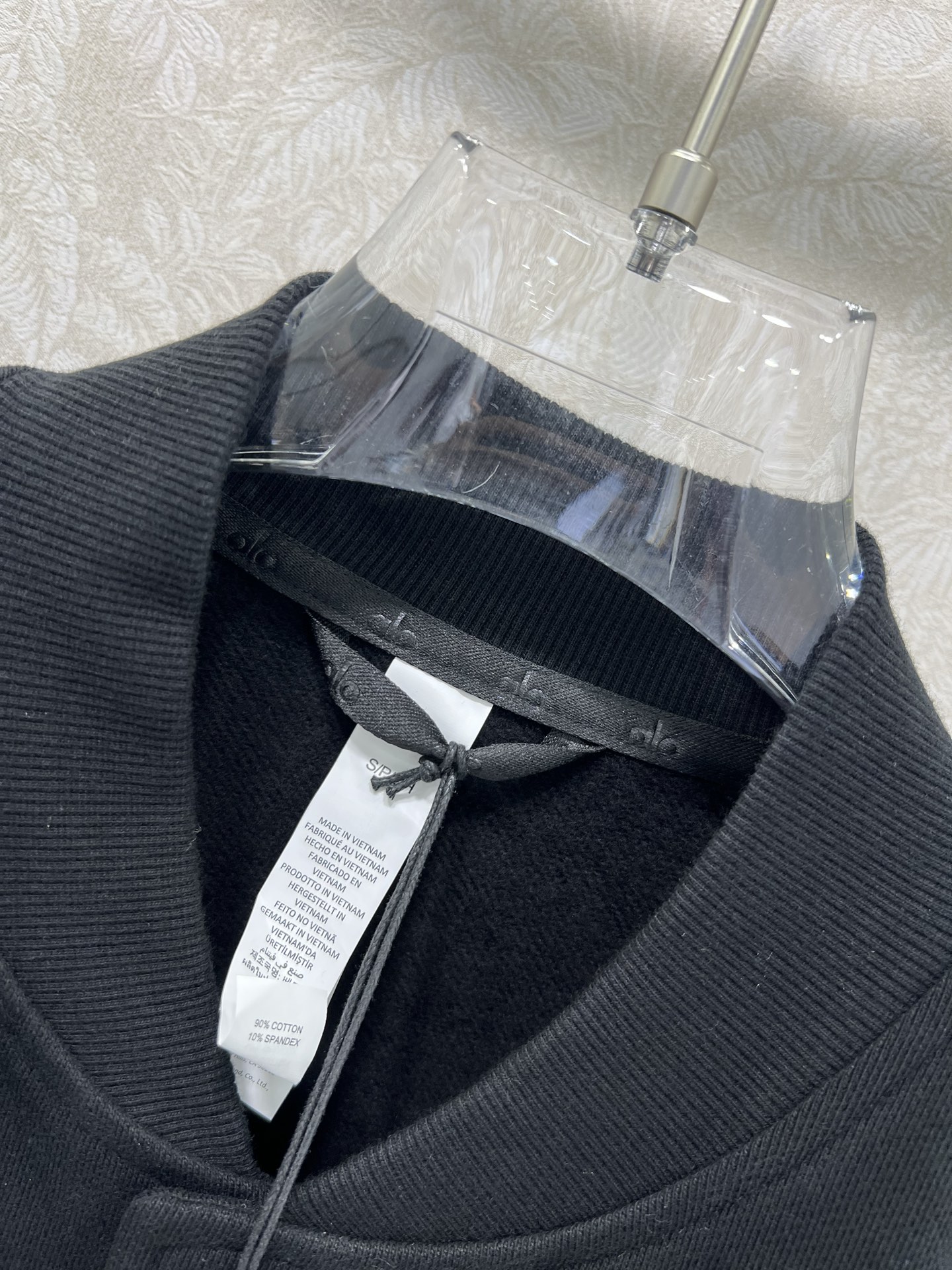 🔥🔥alo*25新款棒球⚾️外套 高克重面料挺度质感都在线 韩版宽松版型 袖臂alo反光logo 细节都