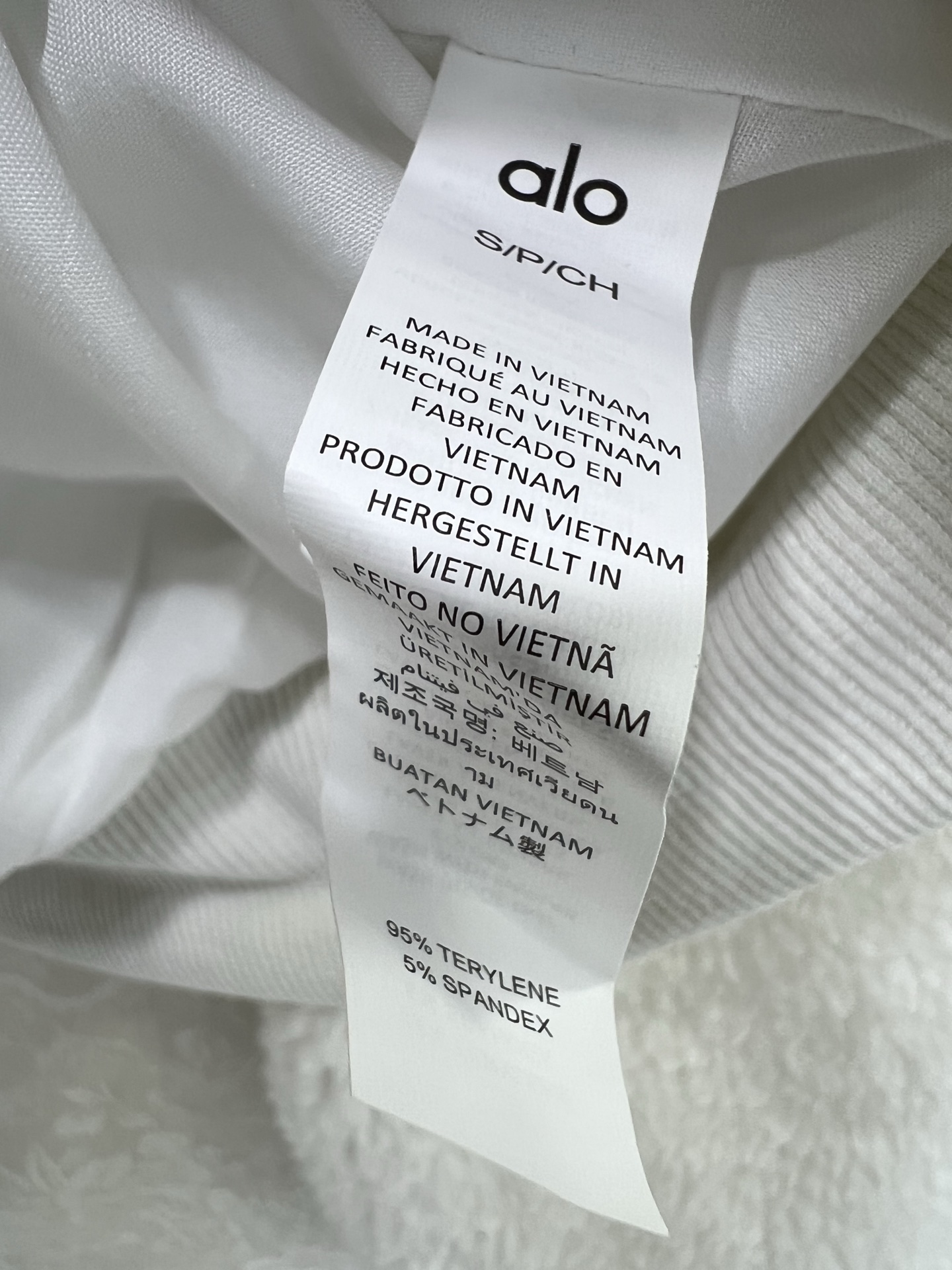 🔥🔥alo*25新款泰迪毛绒飞行外套 袖中口袋以及后背均以菱格夹棉拼接 韩版宽松版型 袖臂alo反光lo