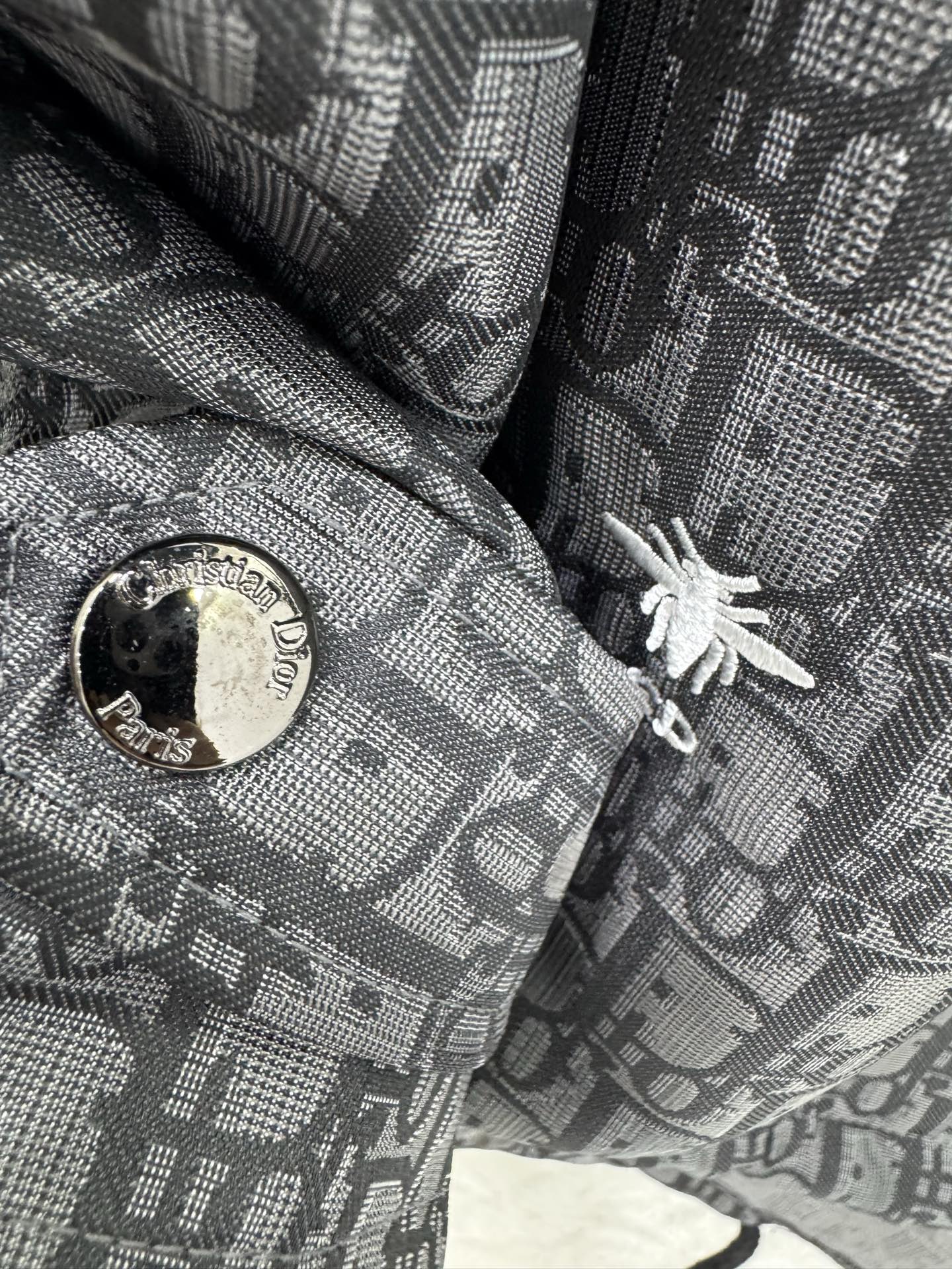 🔥🔥 Dio*25新款提花系列同步上新啦~ 新配色高级灰🩶 老花提花连帽套头上衣 定制YB进口提花材质 