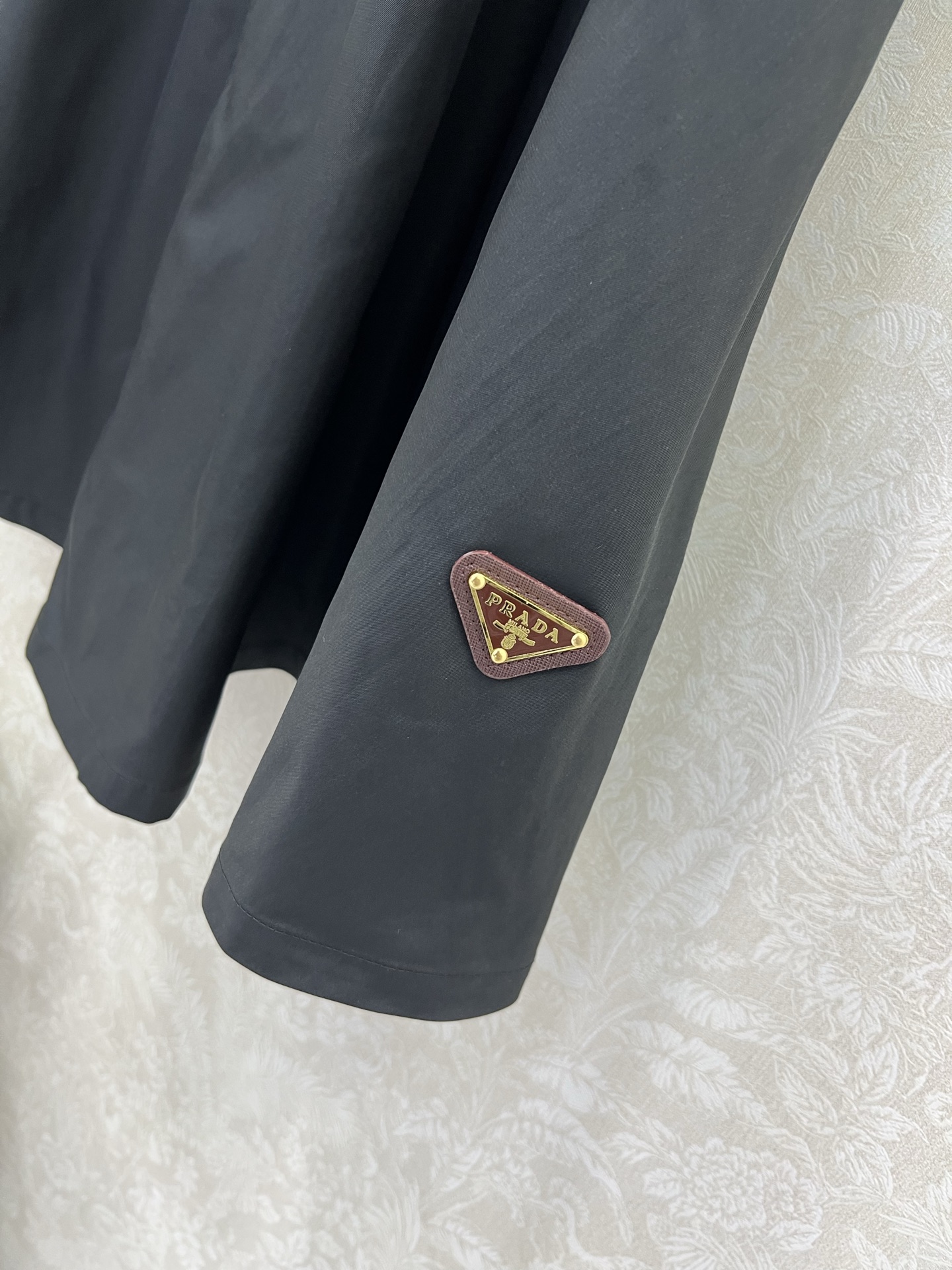 🔥🔥PRAD*普拉*达 25新款大摆拉链半裙伞裙 腰头针织 定制YB进口环保再生尼龙材质 质感轻薄透气 