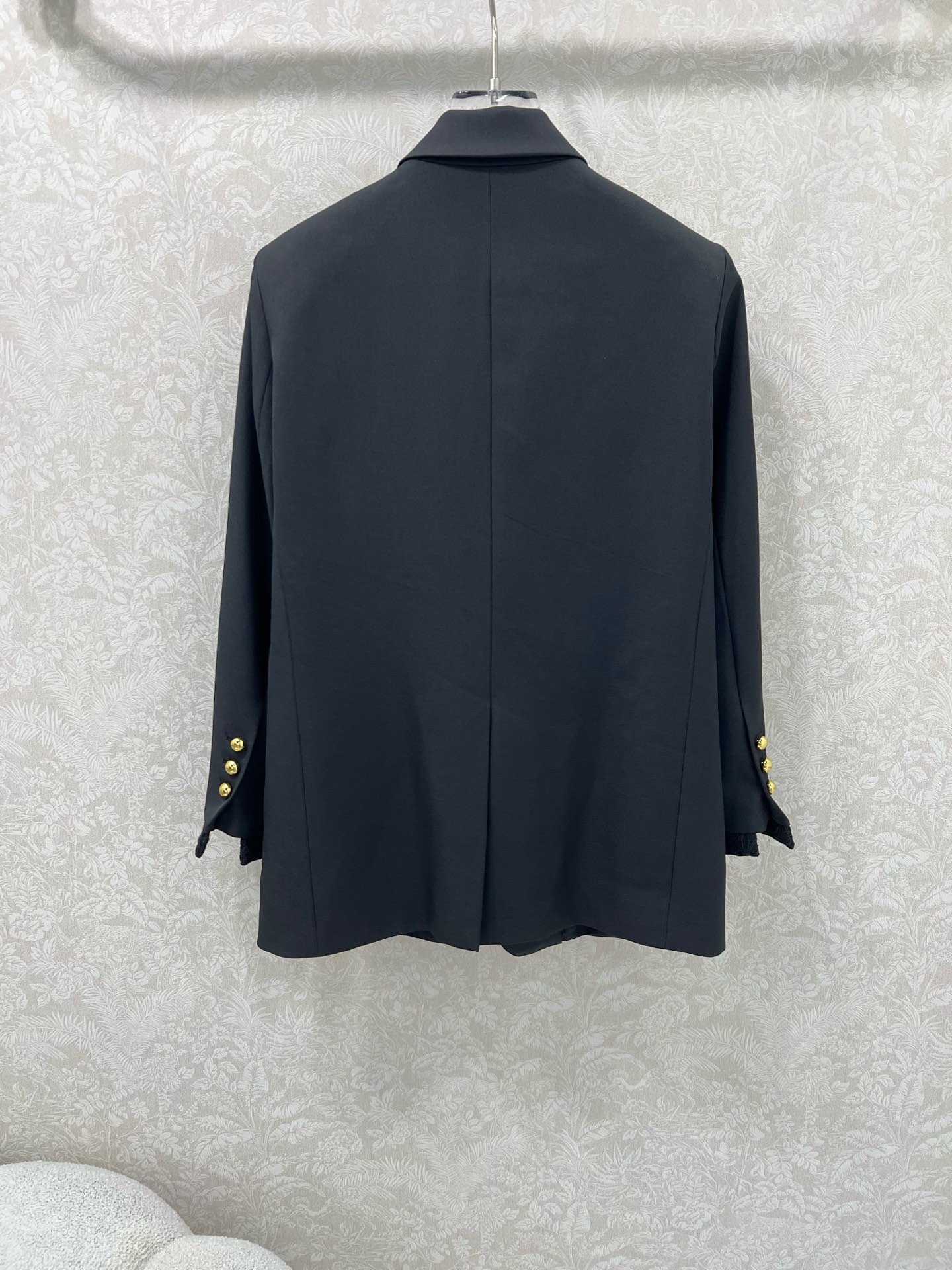 🔥🔥DIO*25新款西装外套 西服面料挺度质感都在线 袖口蕾丝设计 衣身小蜜蜂logo刺绣 定制五金细节