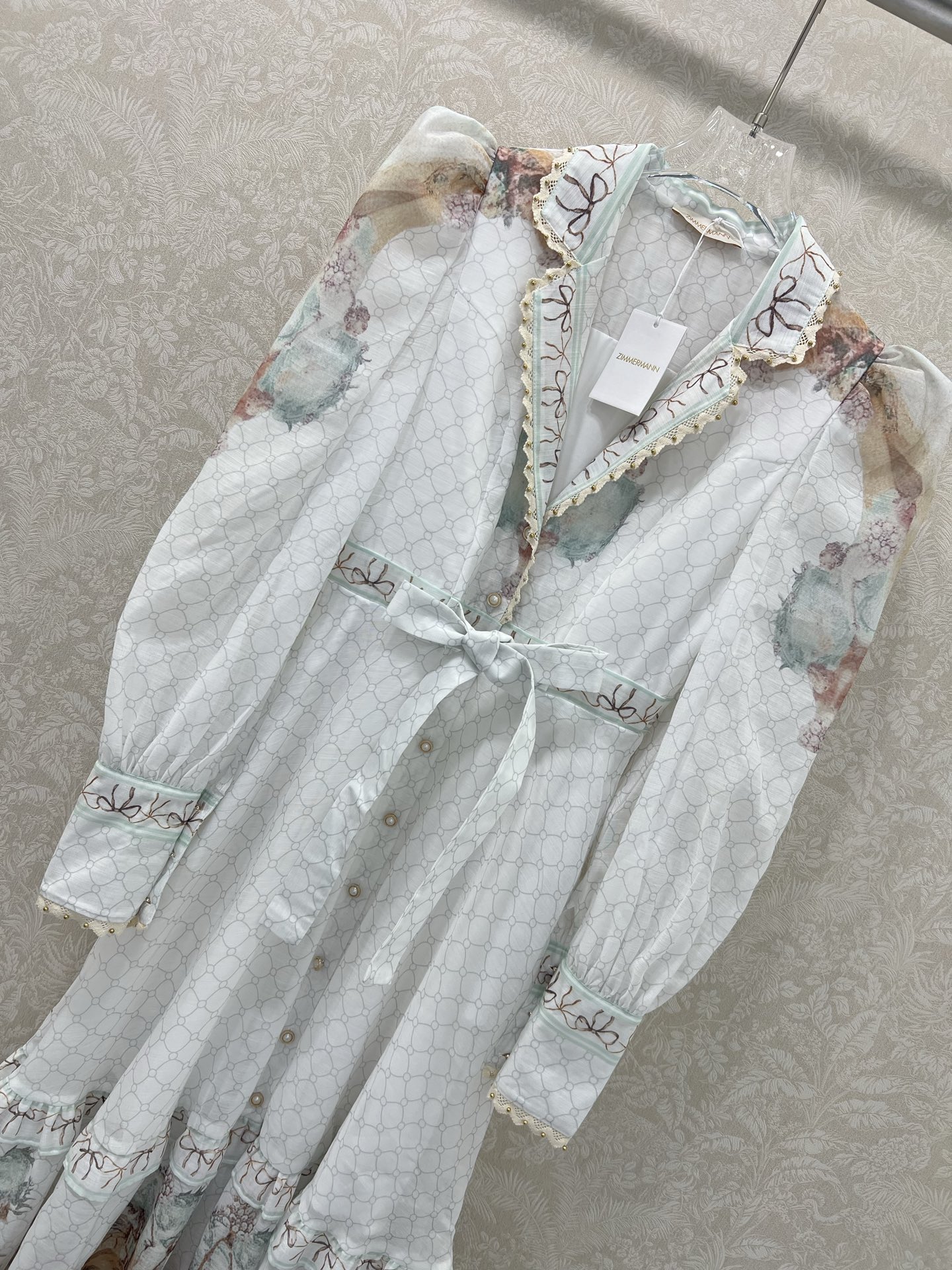 🔥🔥Zimmerman*兹/默曼25新款连衣裙 系扣前襟灯笼袖长款连衣裙 腰肩系绳设计 配以蕾丝小圆珠花