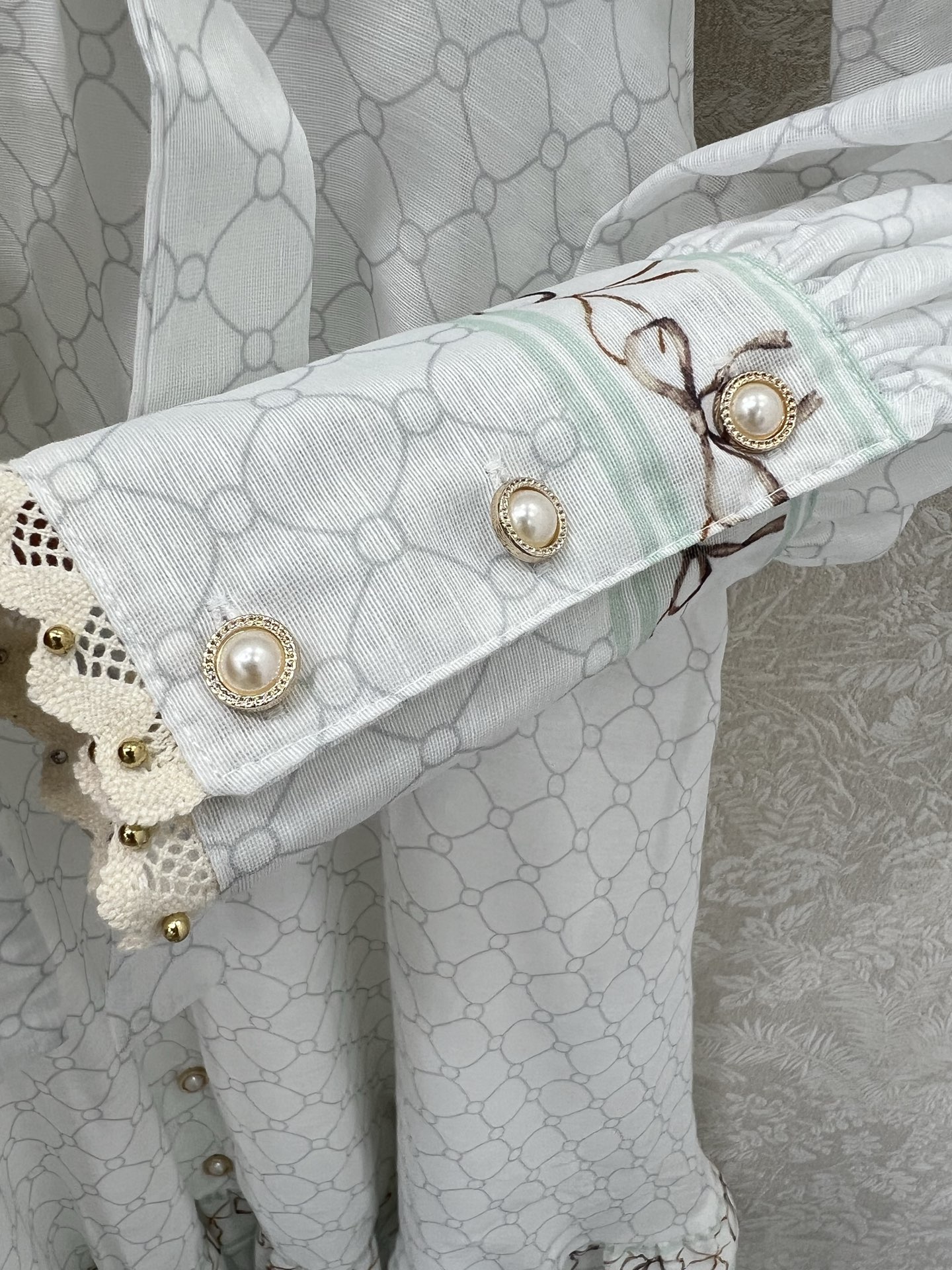 🔥🔥Zimmerman*兹/默曼25新款连衣裙 系扣前襟灯笼袖长款连衣裙 腰肩系绳设计 配以蕾丝小圆珠花