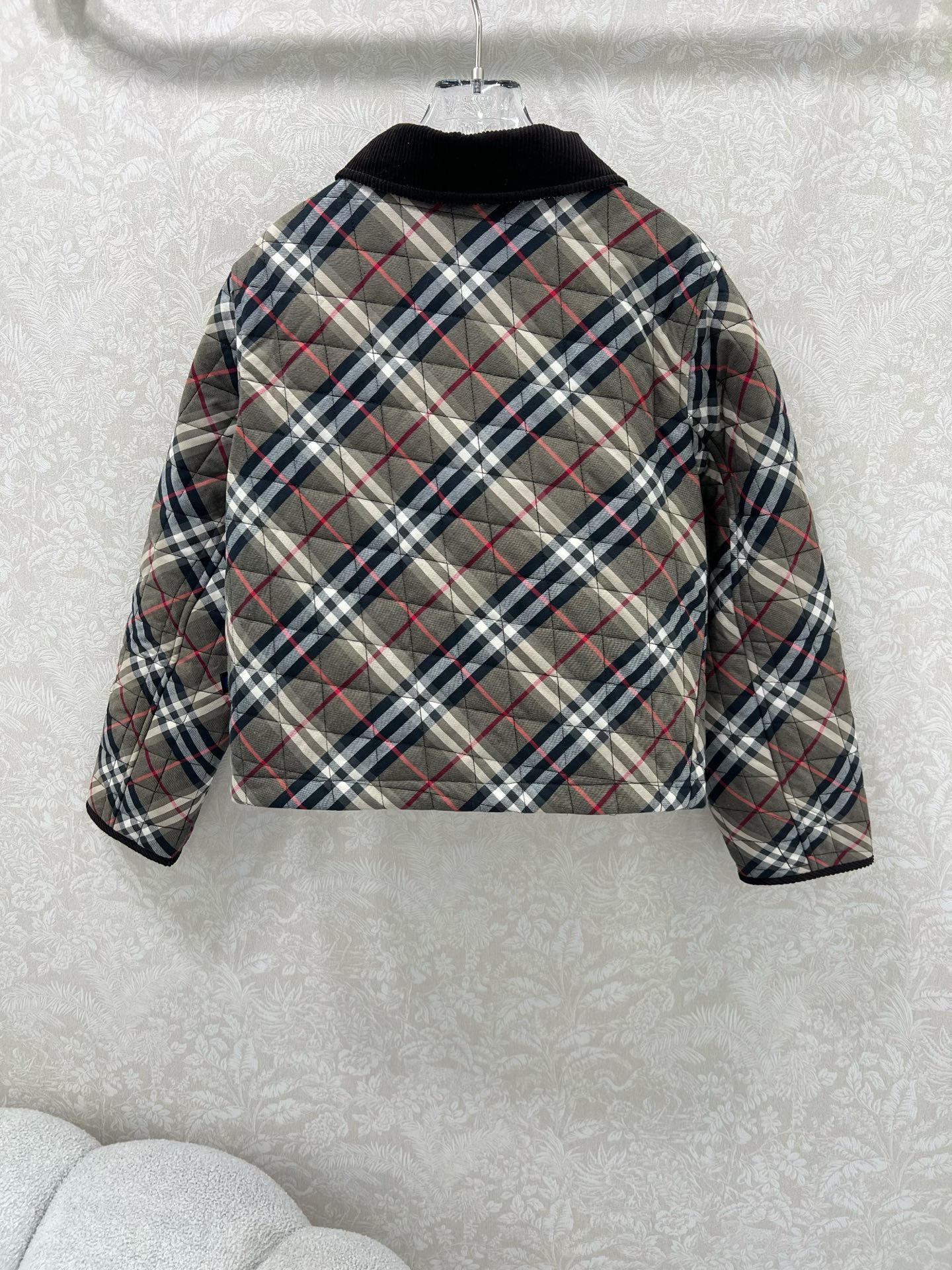 🔥🔥Burber*y 25新款格纹棉服外套 新版斜格纹设计 工艺还原，升级材质，提升秋冬御寒功能，羽绒棉