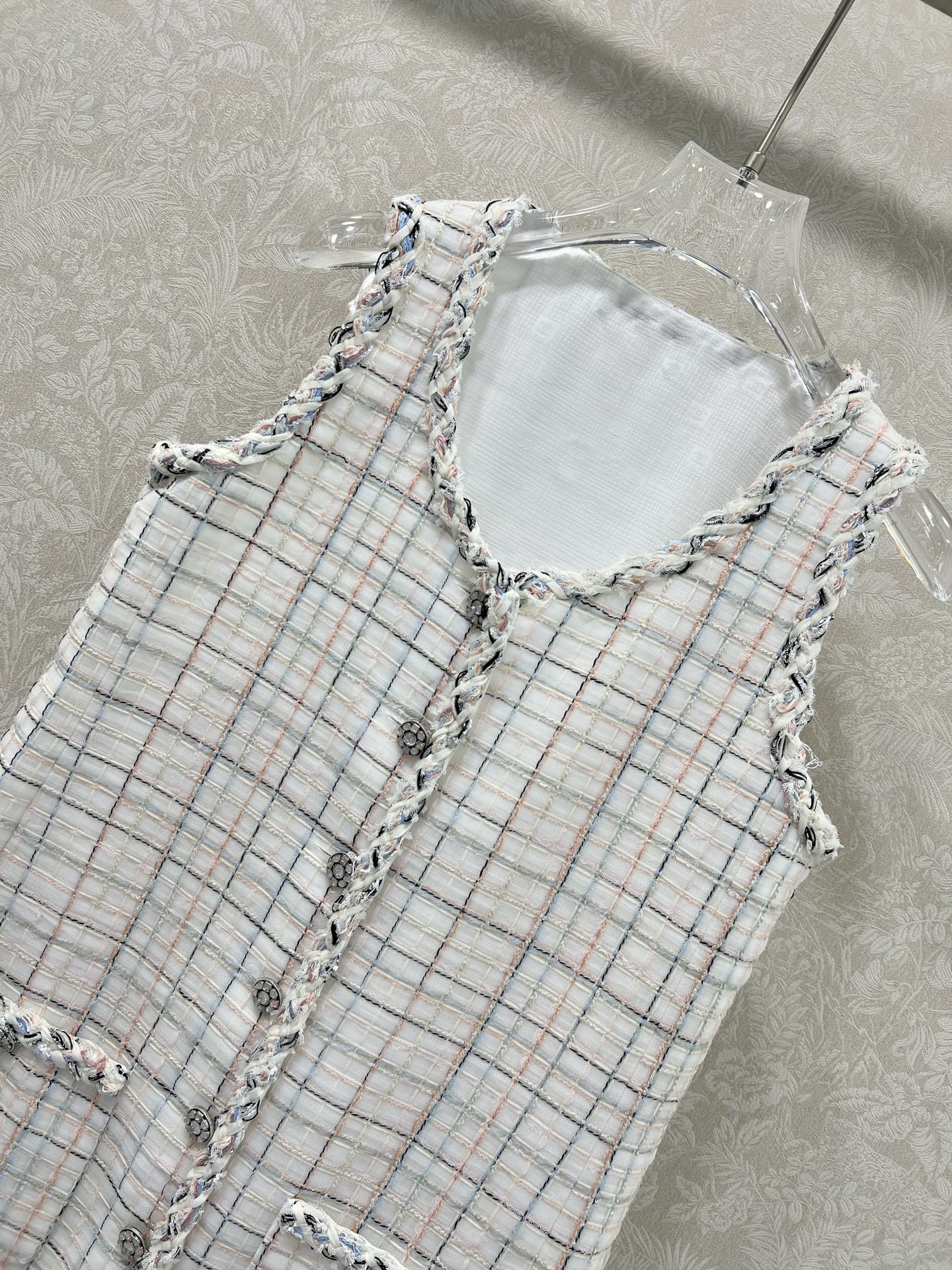 🔥🔥Chan*l 25新款编织洋装捆边马甲裙定制YB进口粗纺羊毛呢材质，肌理明显，毛料肉眼可见，质感上乘