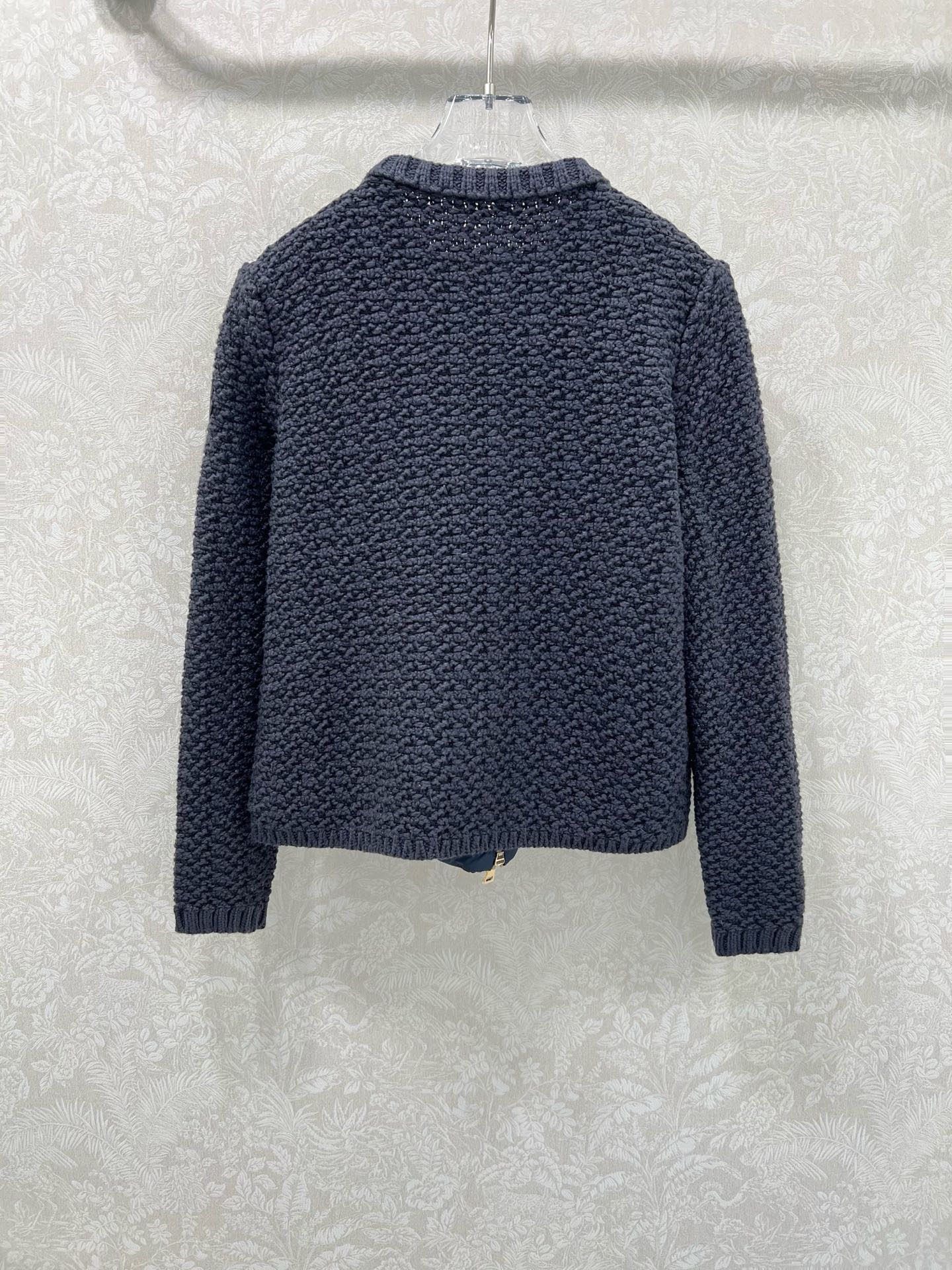 🔥🔥Mocle*25新款高智感穿搭，2双口袋针织拼接拉链羽绒服！定制YB精梳针织棉➕羊毛材质，其工艺还原