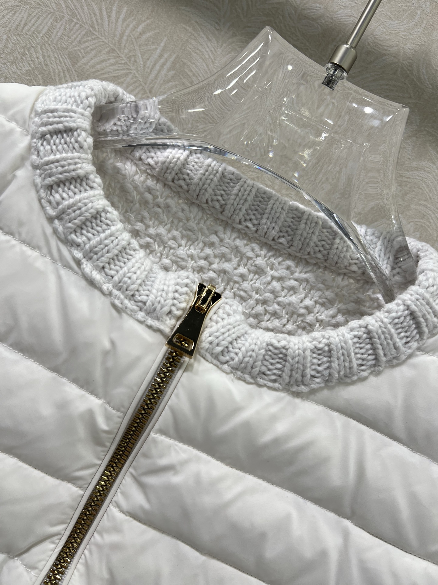 🔥🔥Mocle*25新款高智感穿搭，2双口袋针织拼接拉链羽绒服！定制YB精梳针织棉➕羊毛材质，其工艺还原