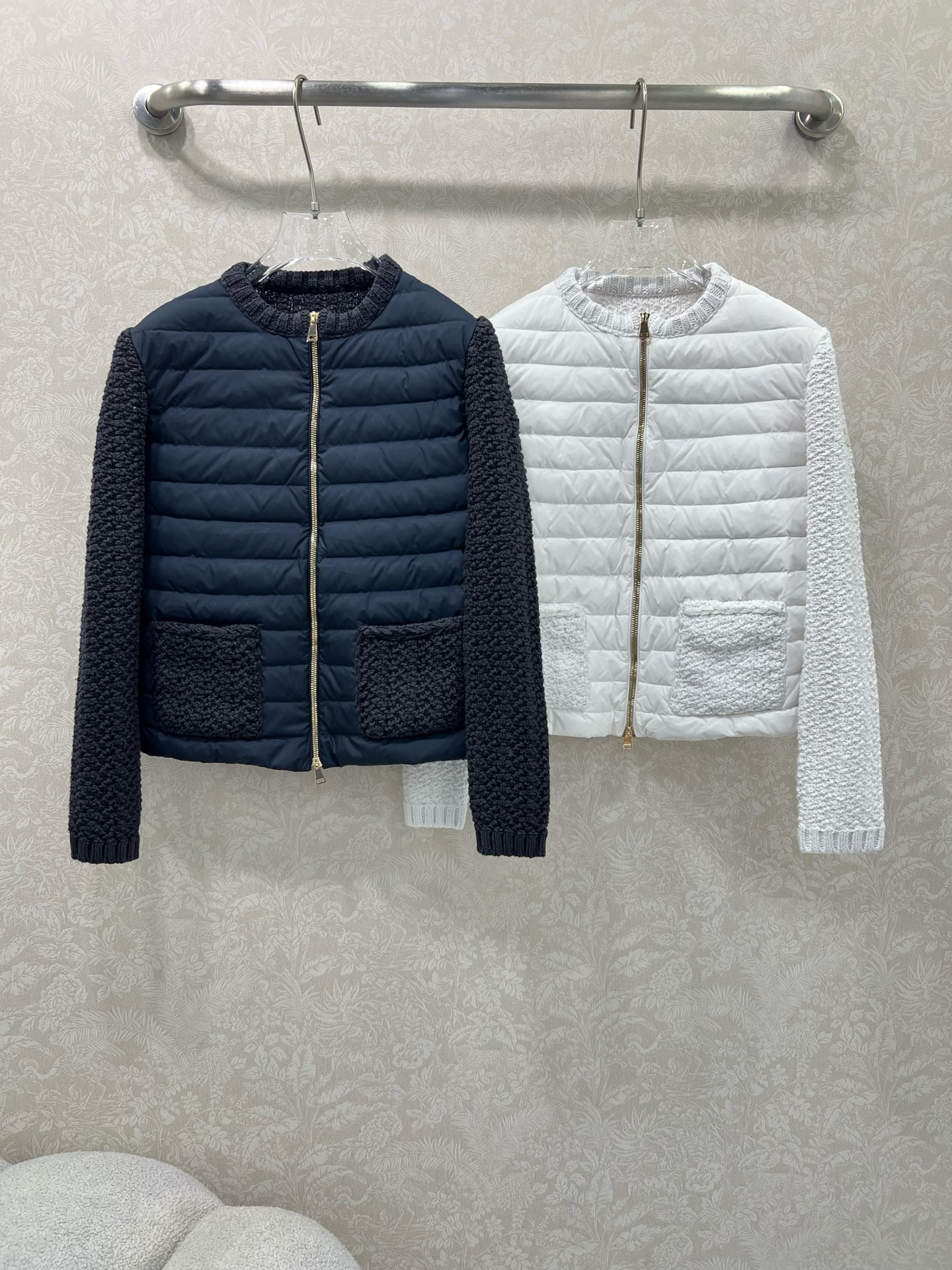 🔥🔥Mocle*25新款高智感穿搭，2双口袋针织拼接拉链羽绒服！定制YB精梳针织棉➕羊毛材质，其工艺还原