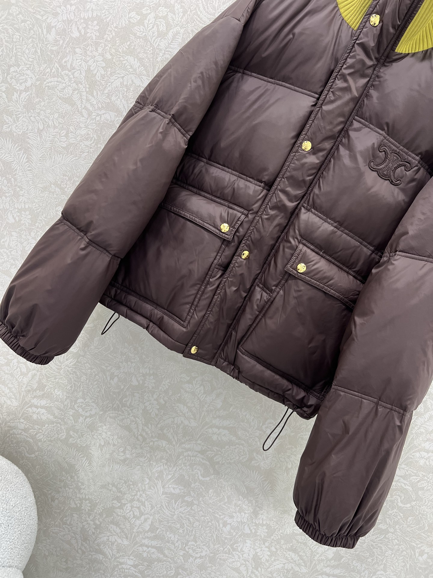 🔥🔥Celin* 25新款羽绒服 百分百90白鹅绒 高定出品精美羊毛针织领口 胸前凯旋门logo刺绣 定