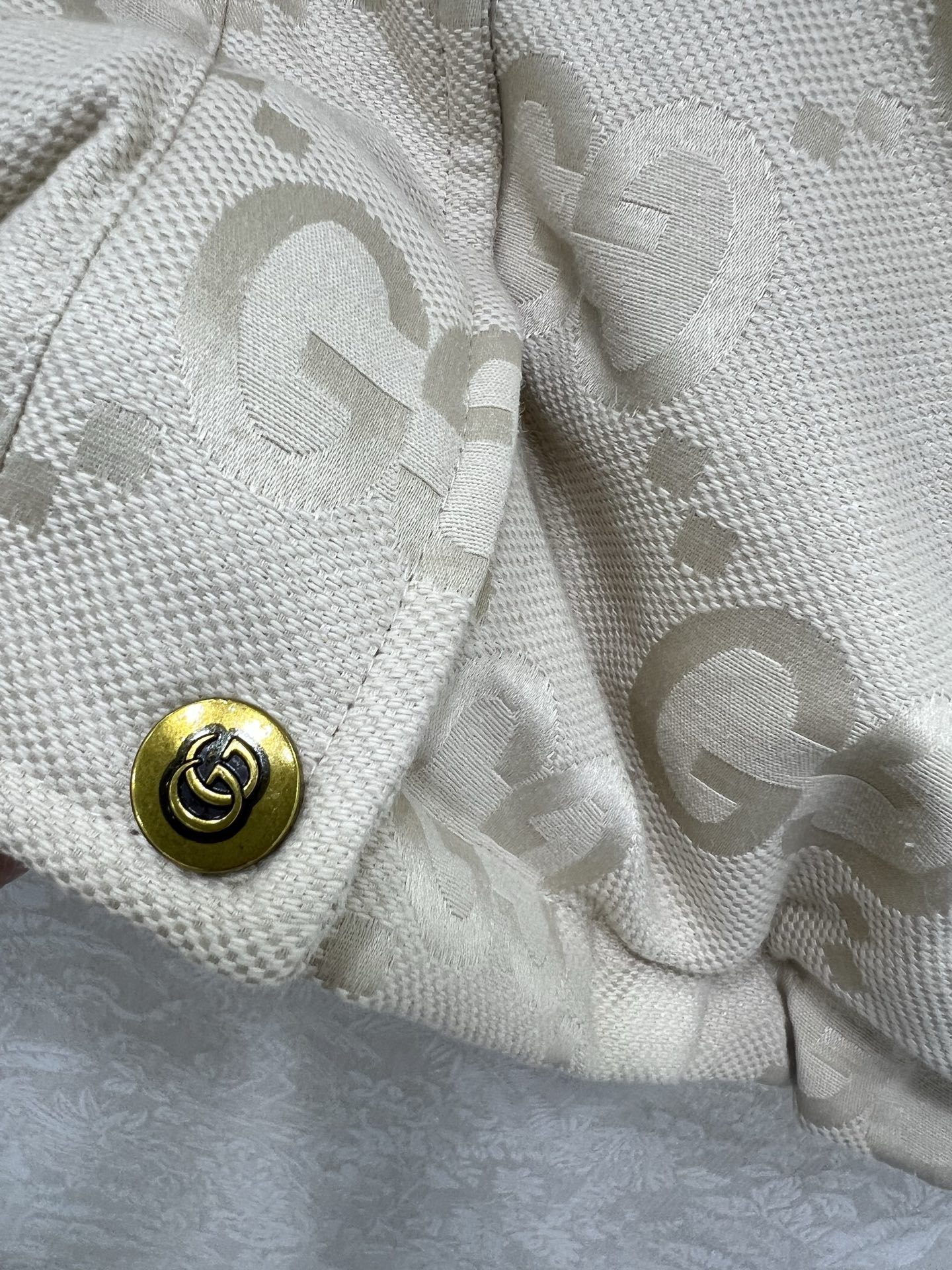 🔥🔥Gucc*25新款羽绒马甲 90白鸭绒 大g字母提花系列连帽撞色羽绒 满Logo印花 打造视觉层次感