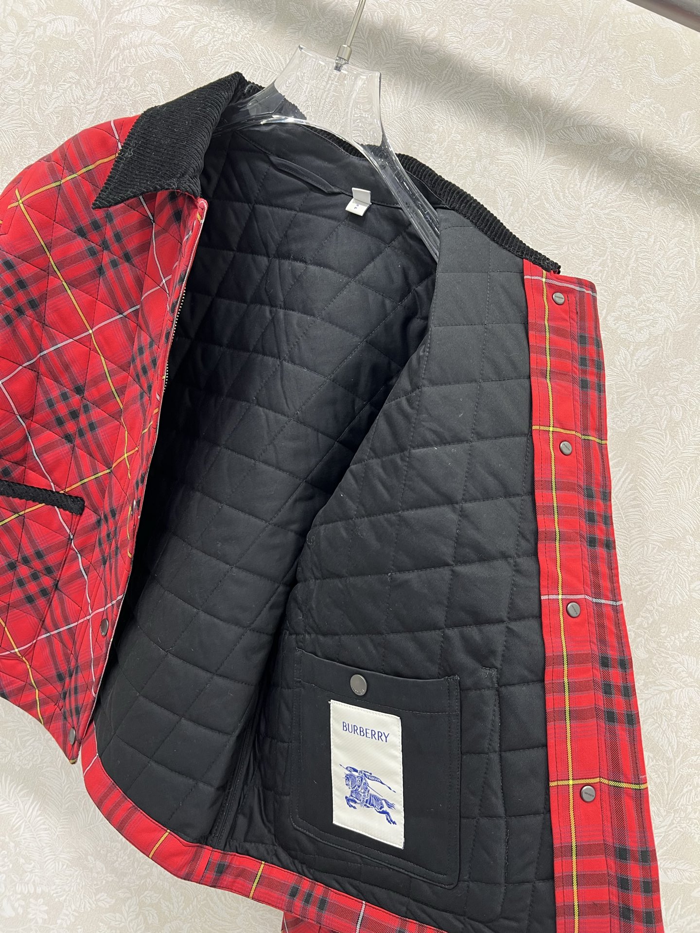 🔥🔥Burber*y 25新款格纹棉服外套 新版斜格纹设计 工艺还原，升级材质，提升秋冬御寒功能，羽绒棉