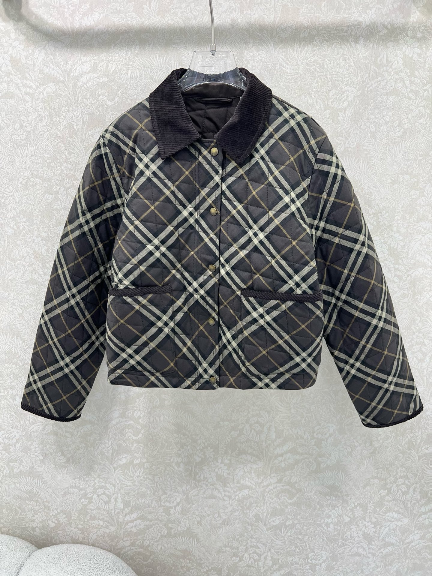 🔥🔥Burber*y 25新款格纹棉服外套 新版斜格纹设计 工艺还原，升级材质，提升秋冬御寒功能，羽绒棉