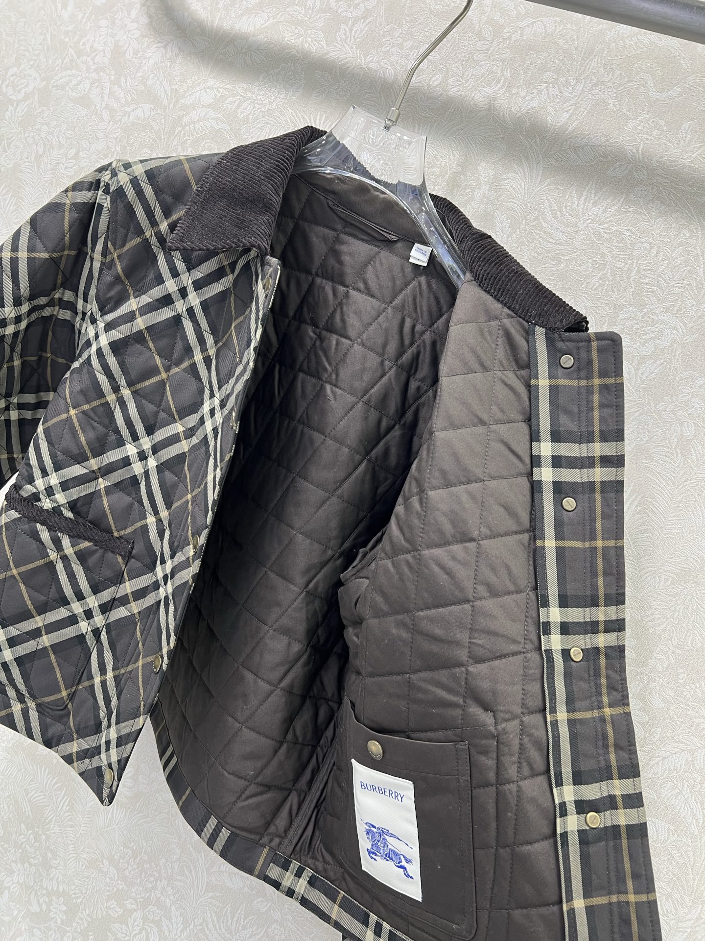 🔥🔥Burber*y 25新款格纹棉服外套 新版斜格纹设计 工艺还原，升级材质，提升秋冬御寒功能，羽绒棉
