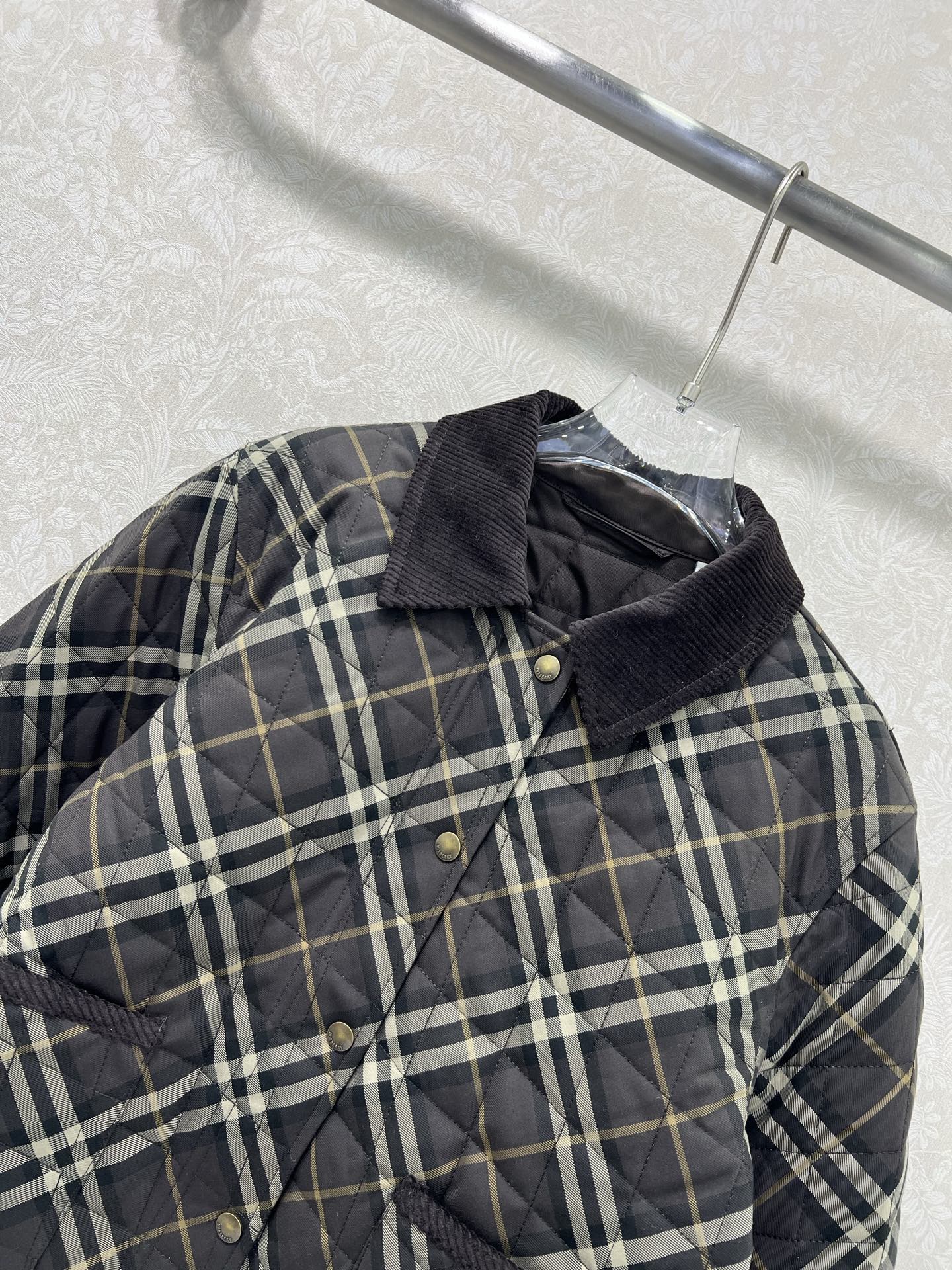 🔥🔥Burber*y 25新款格纹棉服外套 新版斜格纹设计 工艺还原，升级材质，提升秋冬御寒功能，羽绒棉