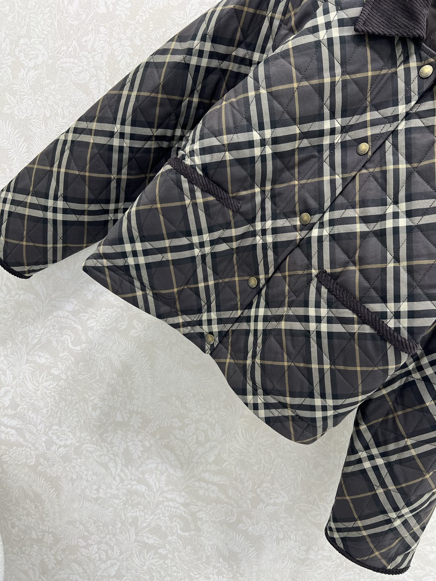 🔥🔥Burber*y 25新款格纹棉服外套 新版斜格纹设计 工艺还原，升级材质，提升秋冬御寒功能，羽绒棉