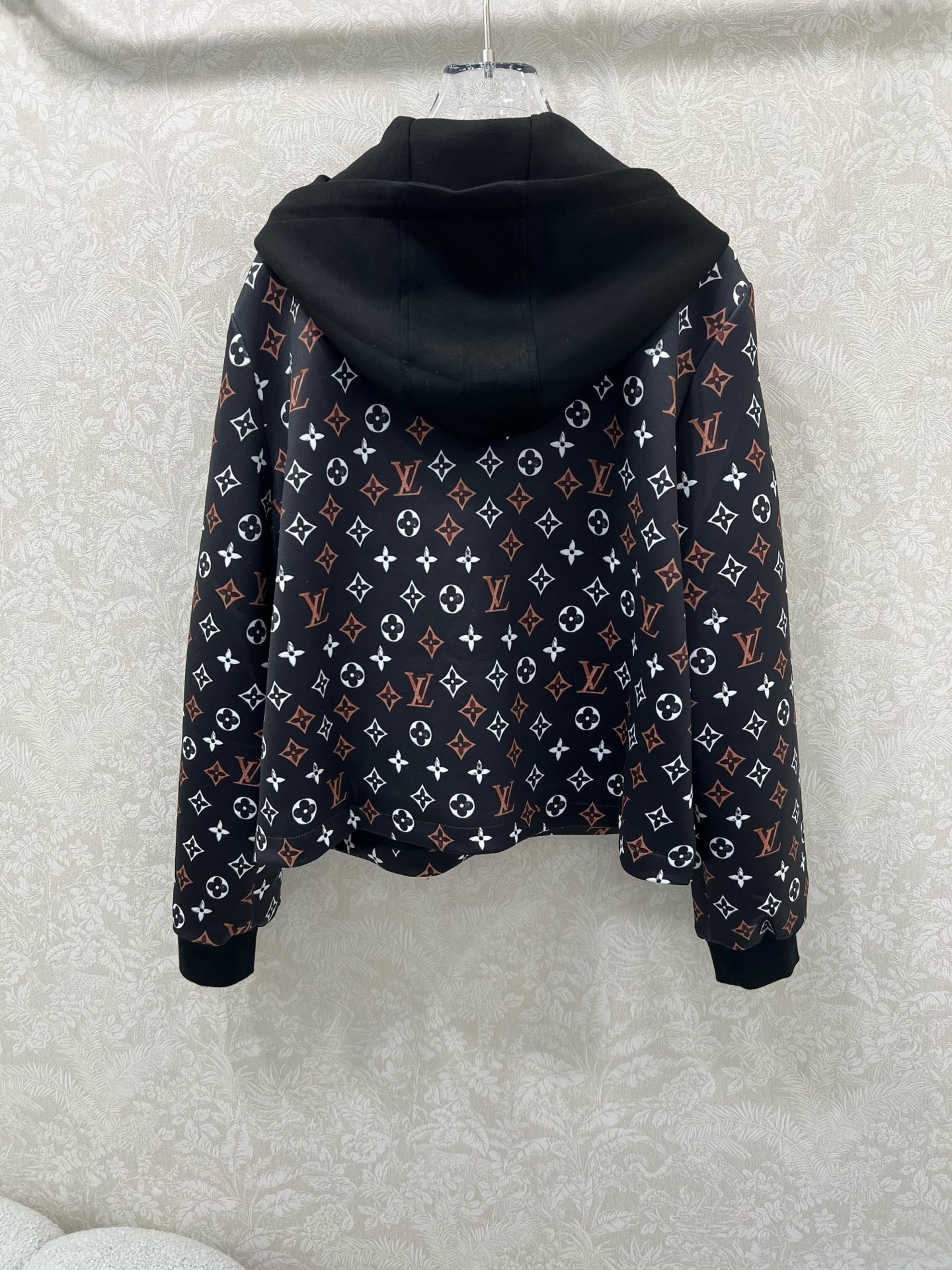 Louis Vuitton Women's Multicolor Monogram Hoodie - Stylish & Comfortable 8 i1761399171695 8022 0 6