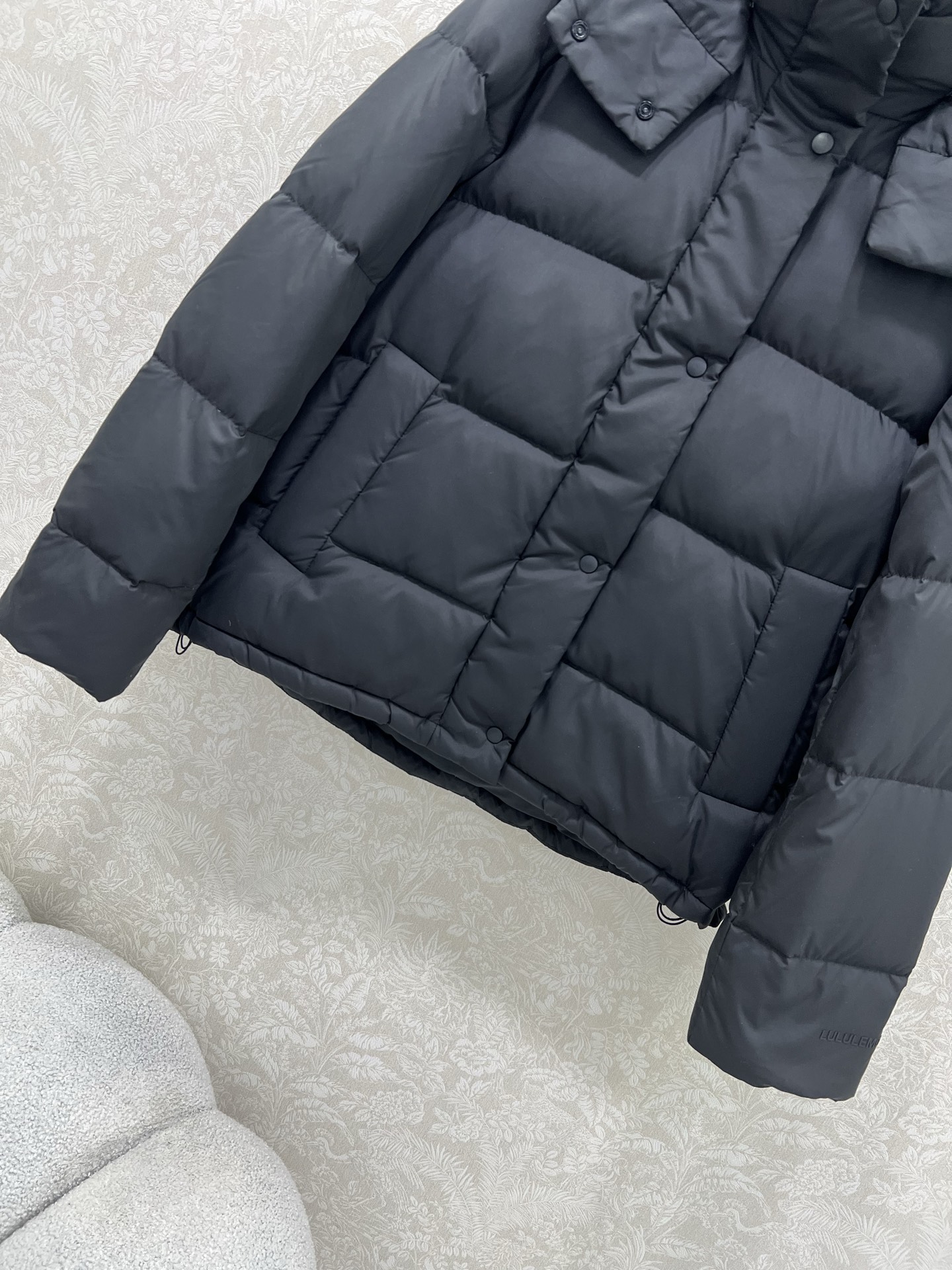 🔥🔥lululemon 25新款五格收腰羽绒服 WunderPuff Jaet 五格轻质宽松鹅绒 小红书