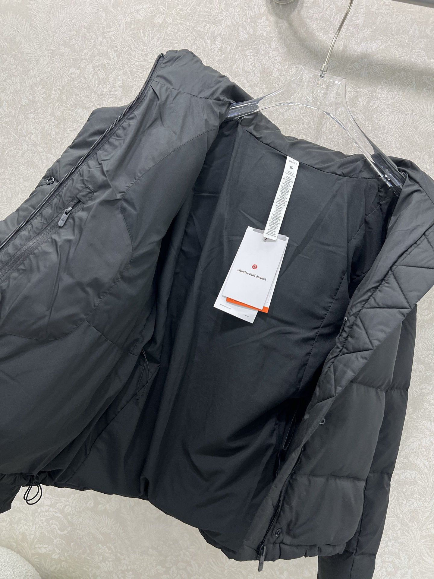 🔥🔥lululemon 25新款五格收腰羽绒服 WunderPuff Jaet 五格轻质宽松鹅绒 小红书