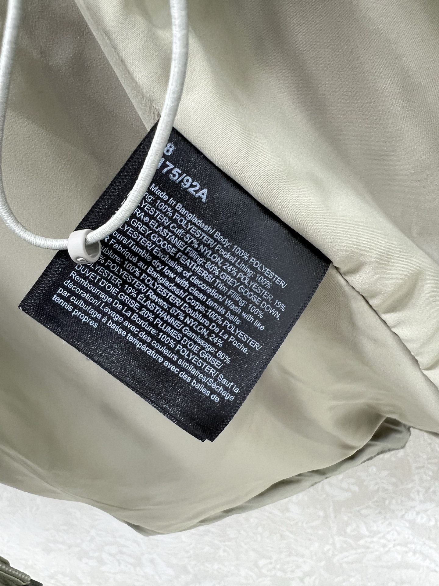 🔥🔥lululemon 25新款五格收腰羽绒服 WunderPuff Jaet 五格轻质宽松鹅绒 小红书