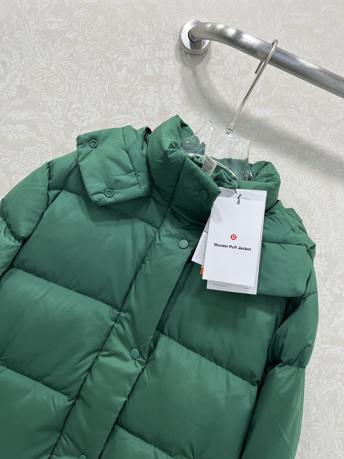 🔥🔥lululemon 25新款五格收腰羽绒服 WunderPuff Jaet 五格轻质宽松鹅绒 小红书