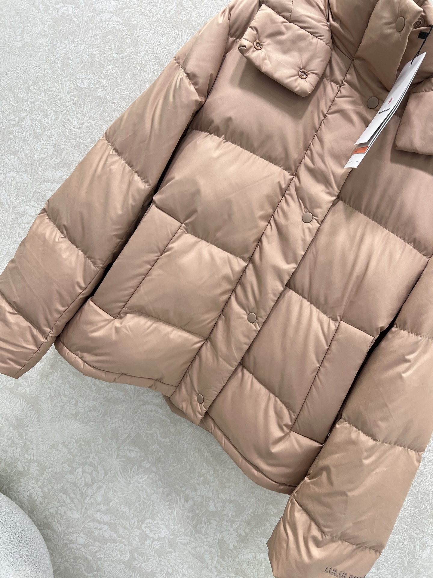 🔥🔥lululemon 25新款五格收腰羽绒服 WunderPuff Jaet 五格轻质宽松鹅绒 小红书