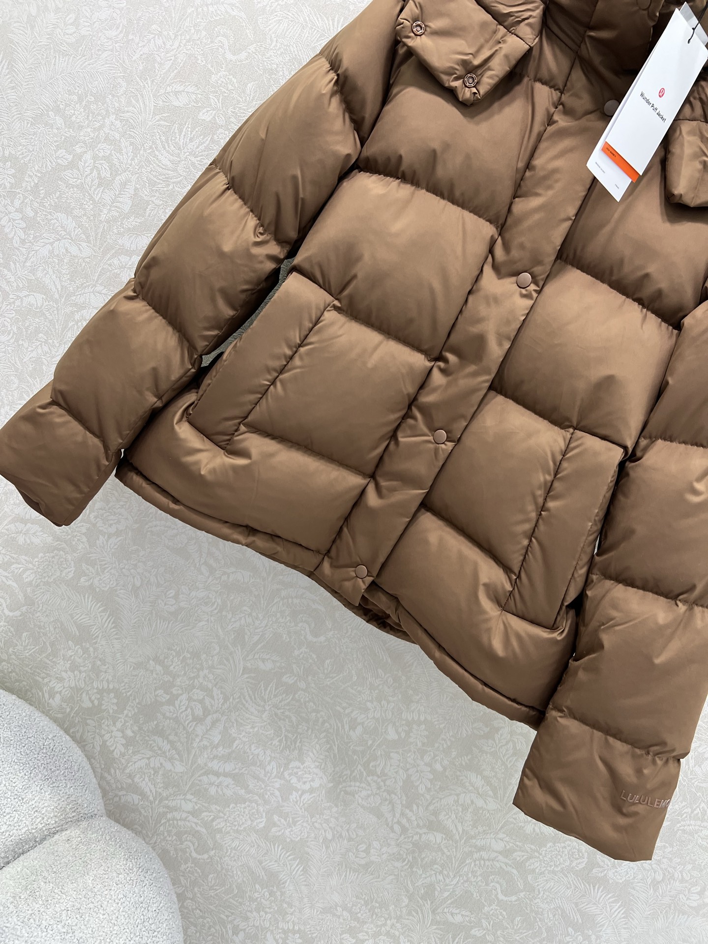 🔥🔥lululemon 25新款五格收腰羽绒服 WunderPuff Jaet 五格轻质宽松鹅绒 小红书