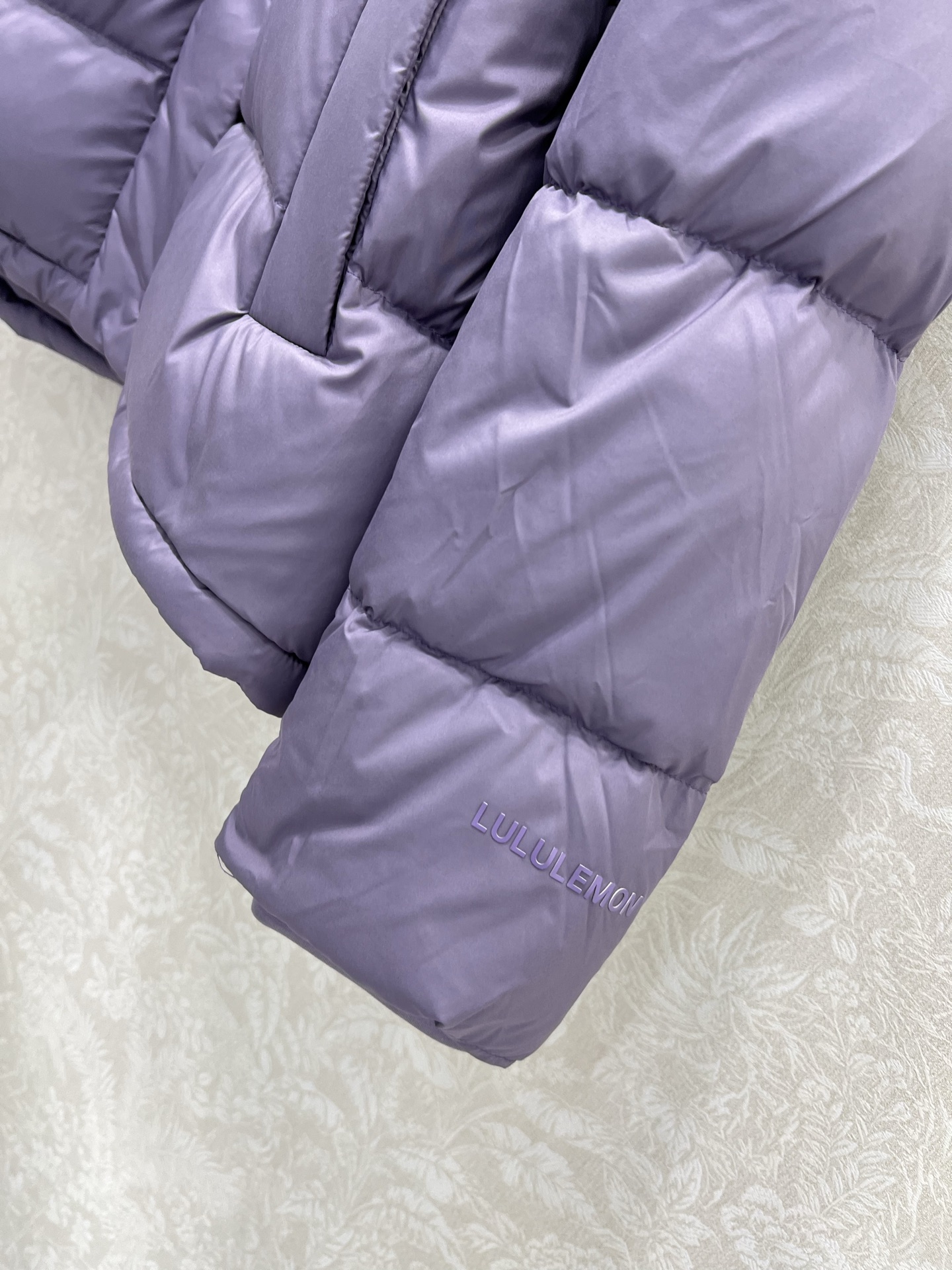 🔥🔥lululemon 25新款五格收腰羽绒服 WunderPuff Jaet 五格轻质宽松鹅绒 小红书