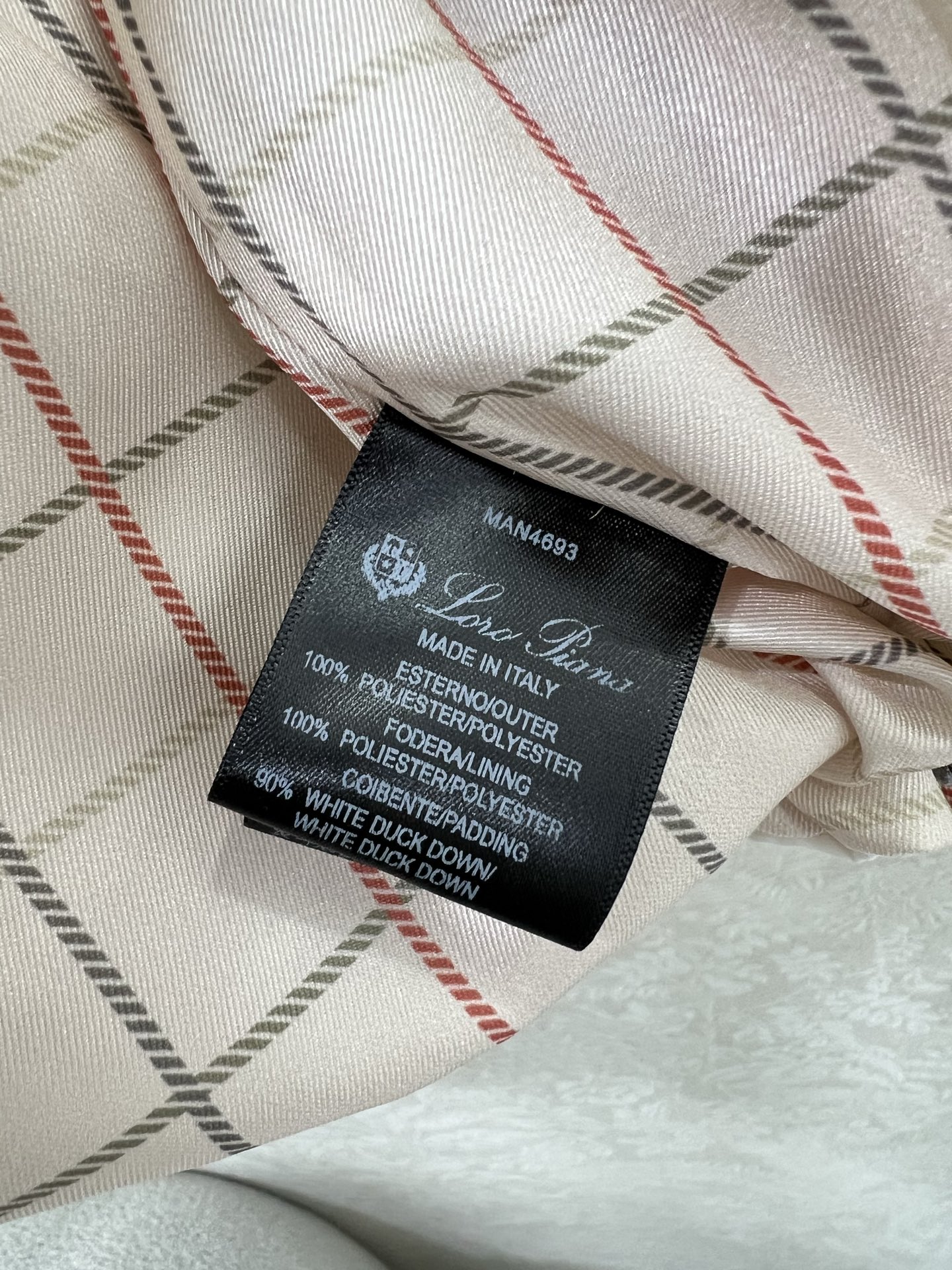 🔥🔥LoroPiann* lp 🌹 25新款高奢极简风穿搭立领羽绒服 90白鸭绒 定制五金 延续品牌一惯