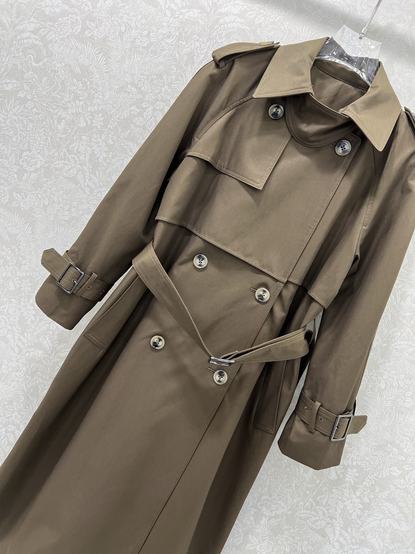 🔥🔥Max mar* 25新款羊毛风衣外套😘 定制高档羊毛面料 卡其色（棉）内衬经典满印logo印花 黑