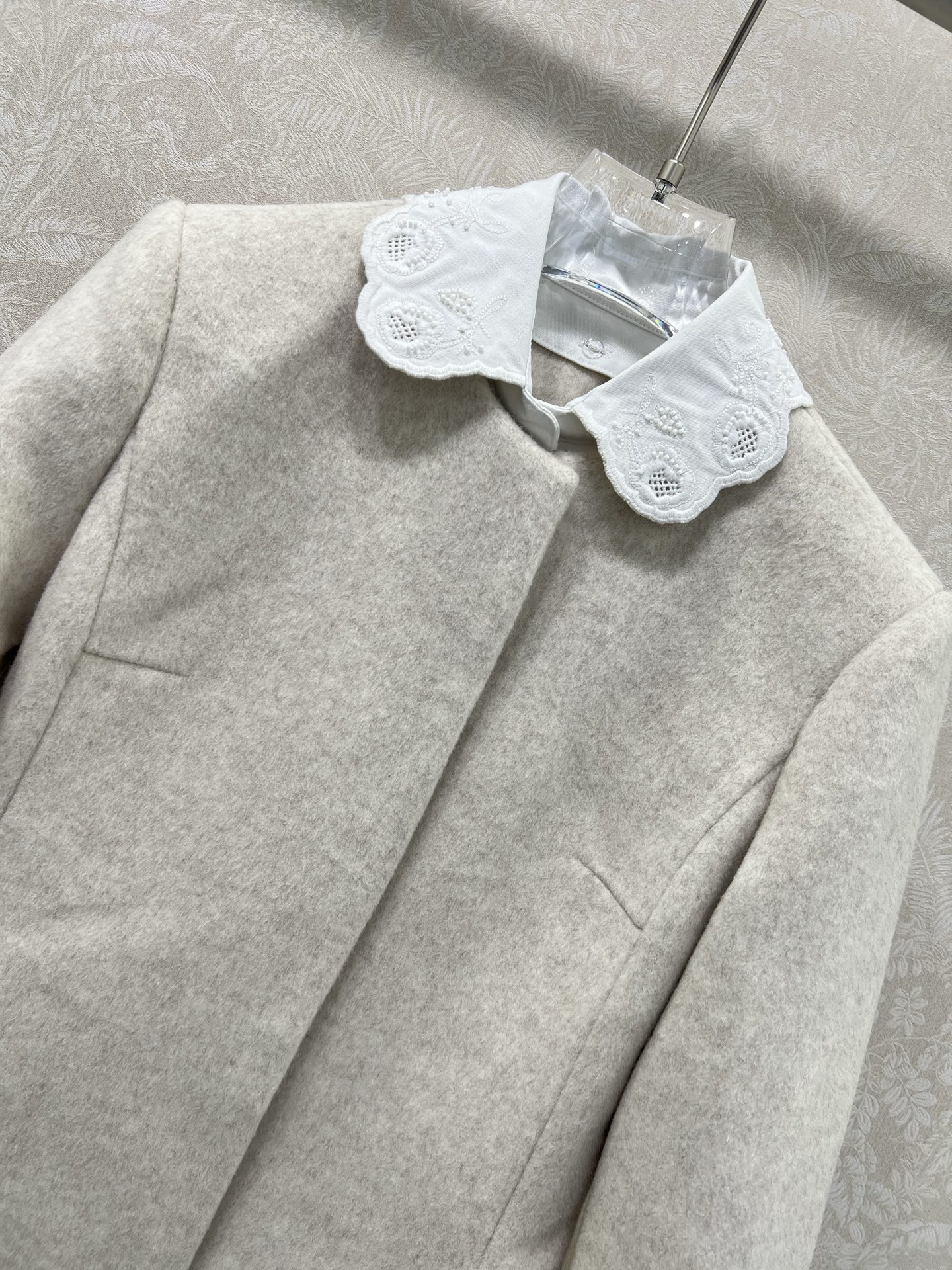 🔥🔥Miumi*25秋冬新品绣花领娃娃款羊毛毛呢外套连衣裙 超减龄甜妹千金穿搭 可拆卸刺绣娃娃领精致减龄