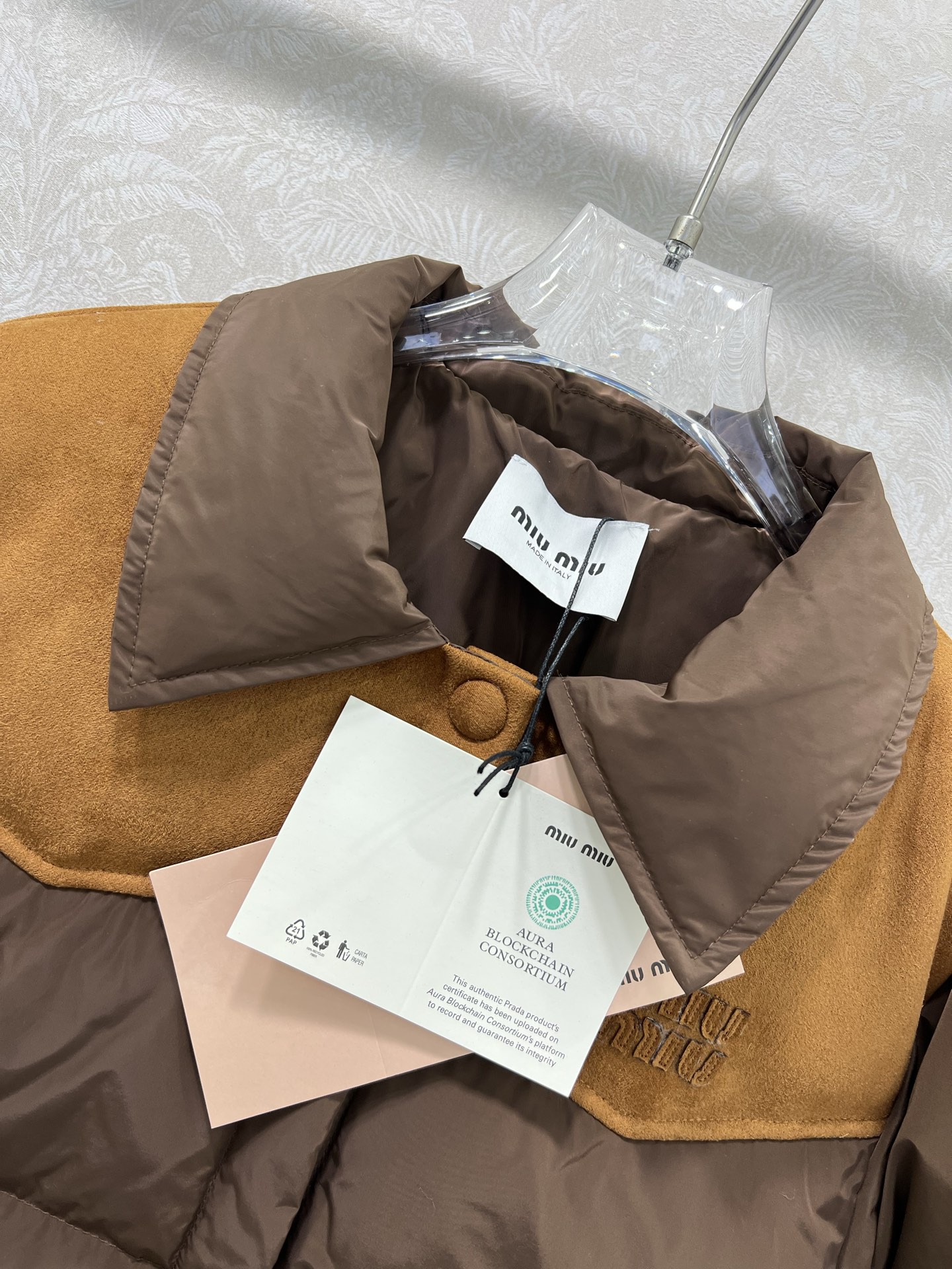 🔥🔥miumi*25新款麂皮绒拼羽绒服 90白鸭绒 整件拼接做麂皮绒与防风防水材质搭配质感超级无敌高级！