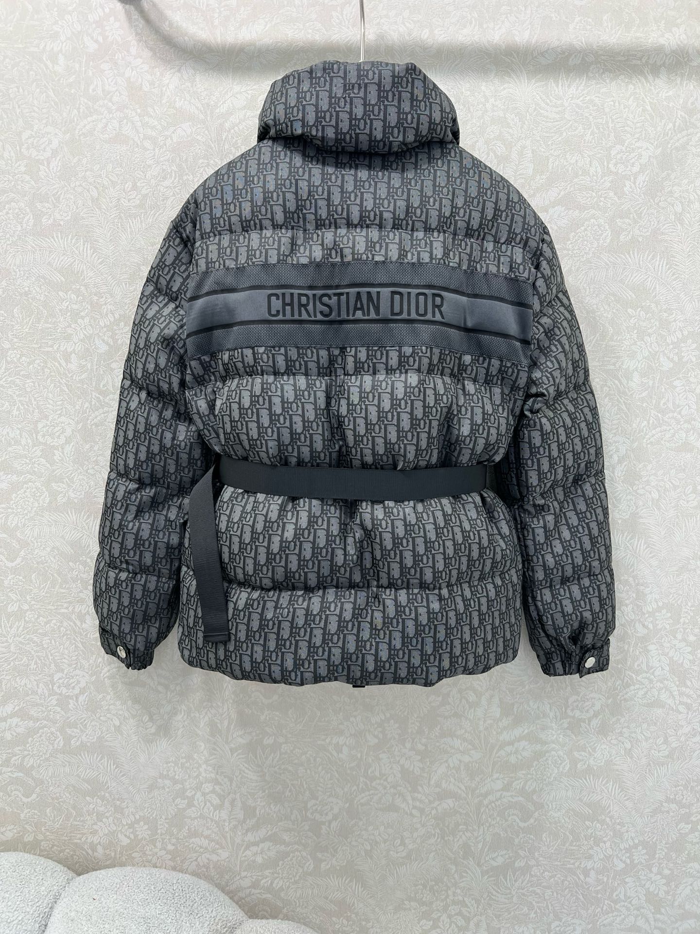 🔥🔥DIO* D家25秋冬新款羽绒服！CD滑雪系列！本季必入代购爆款！原版定制高密度科技塔夫绸Obliq