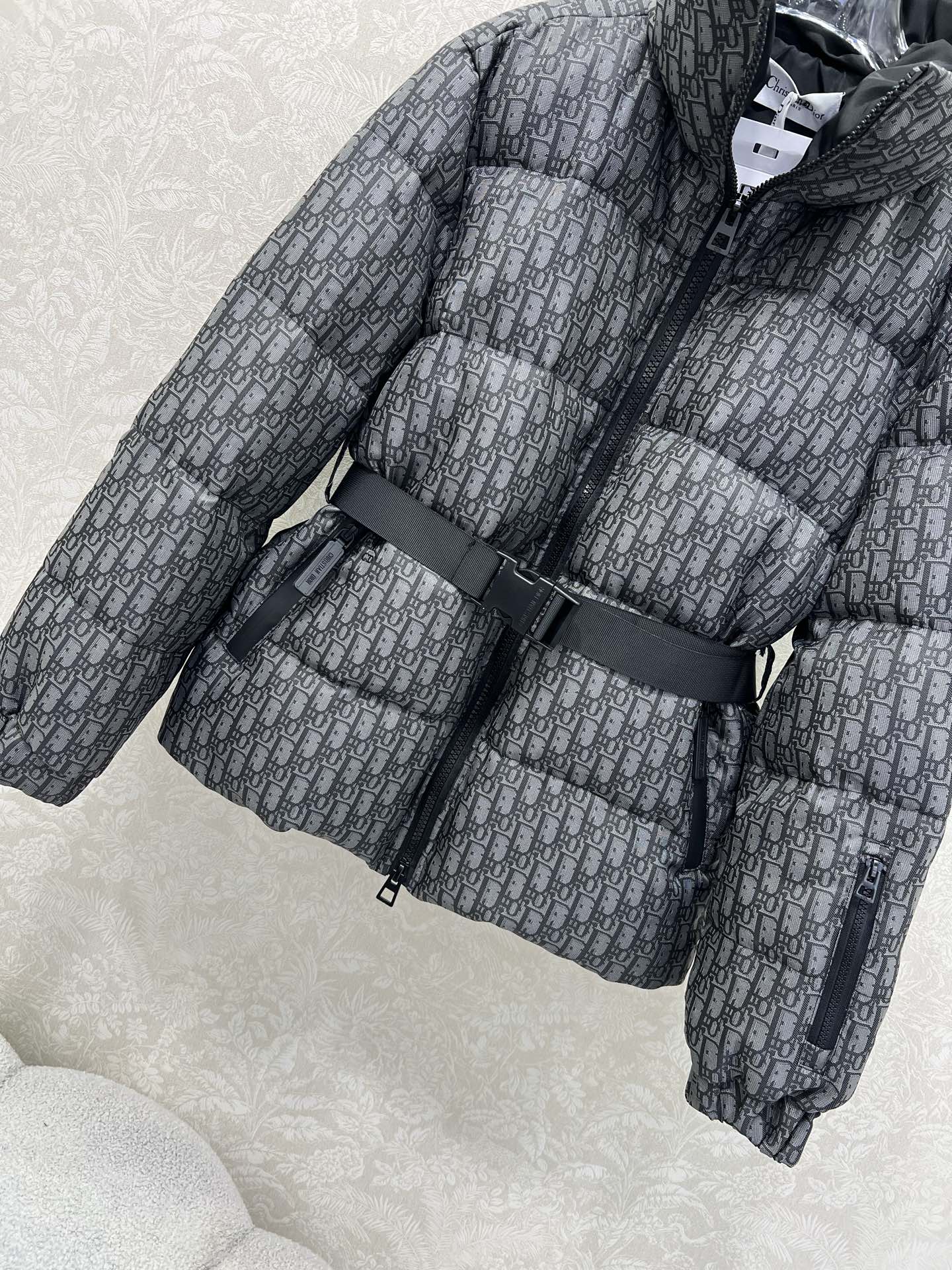 🔥🔥DIO* D家25秋冬新款羽绒服！CD滑雪系列！本季必入代购爆款！原版定制高密度科技塔夫绸Obliq