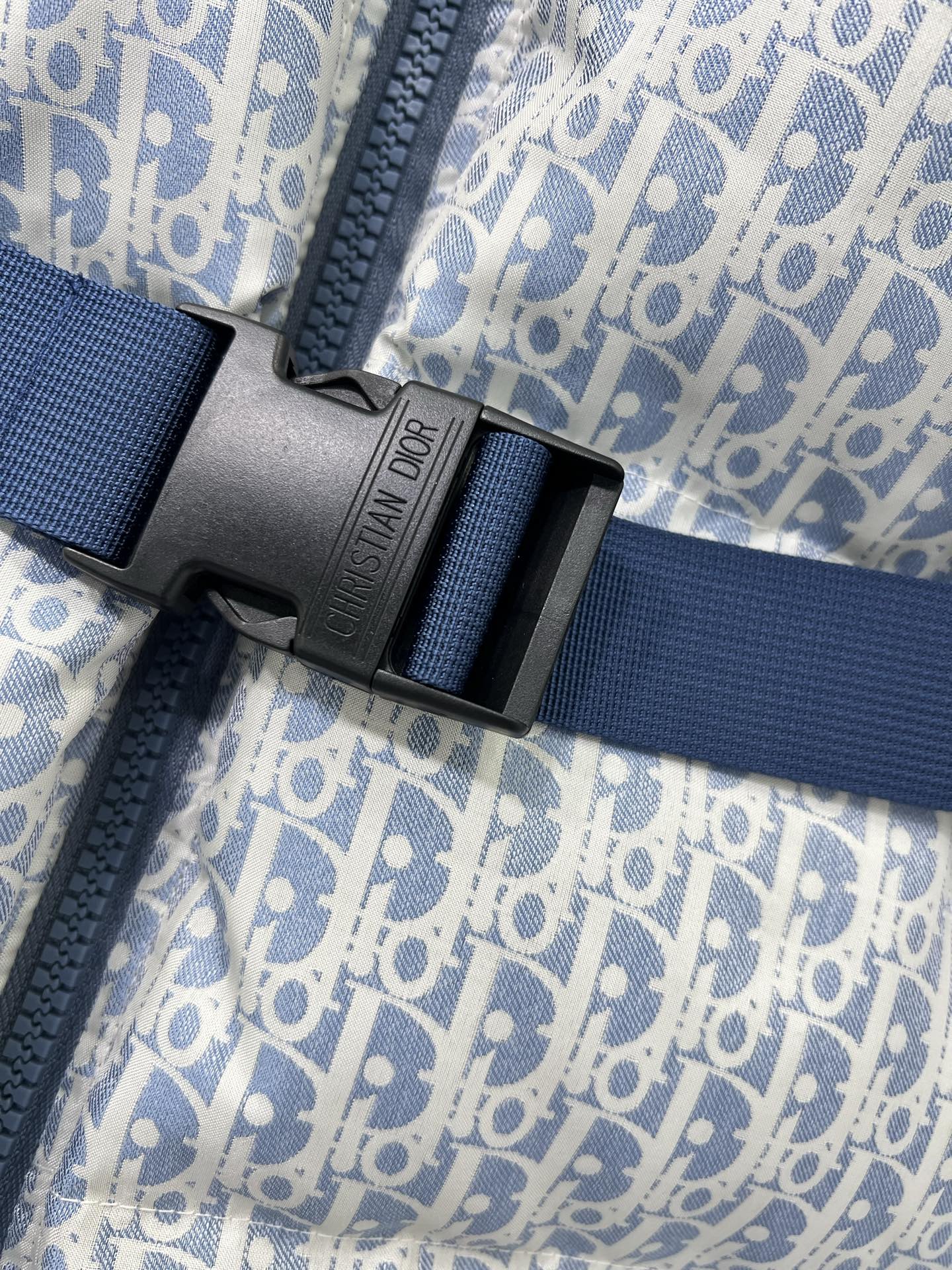 🔥🔥DIO* D家25秋冬新款羽绒服！CD滑雪系列！本季必入代购爆款！原版定制高密度科技塔夫绸Obliq