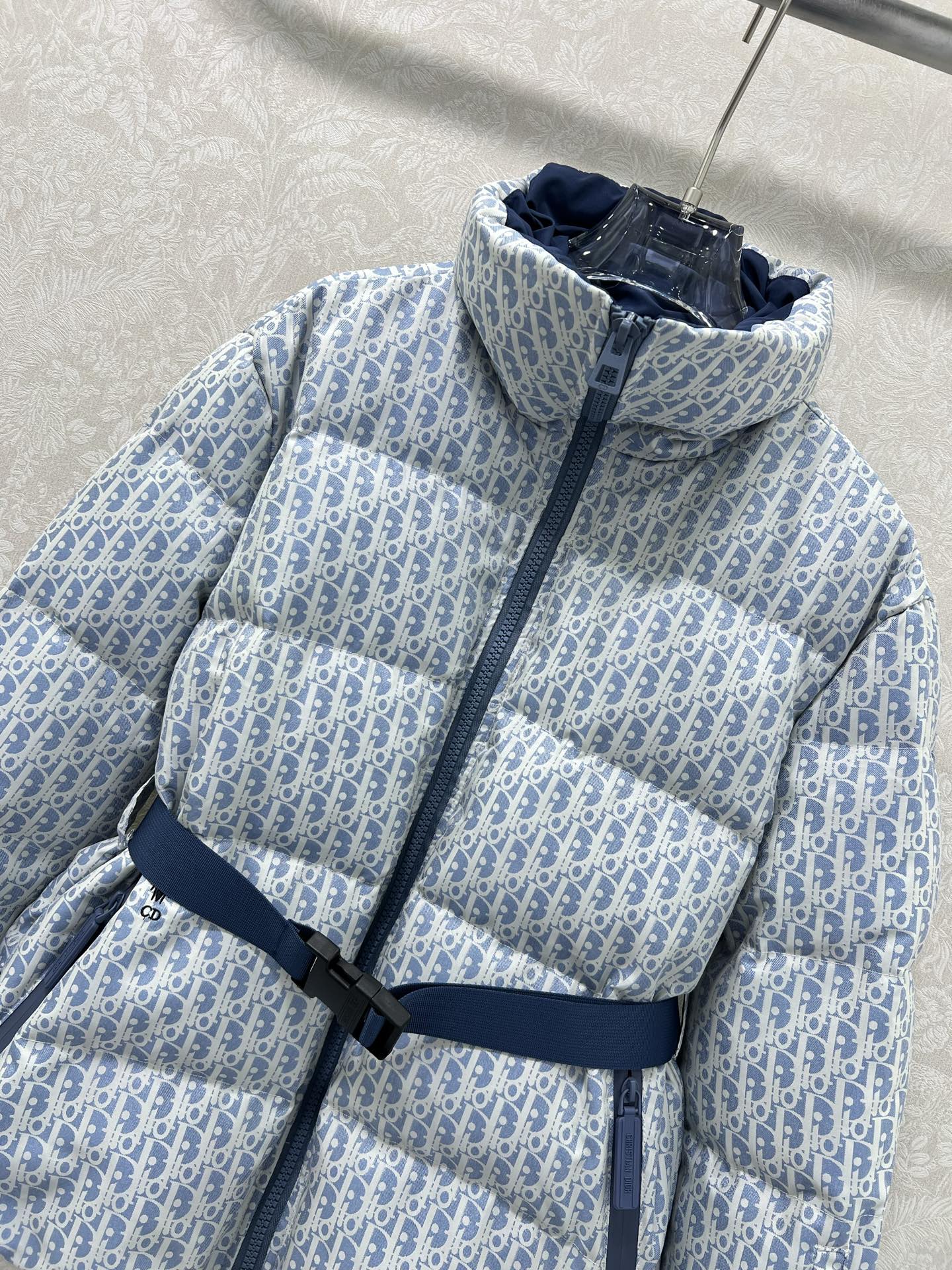 🔥🔥DIO* D家25秋冬新款羽绒服！CD滑雪系列！本季必入代购爆款！原版定制高密度科技塔夫绸Obliq