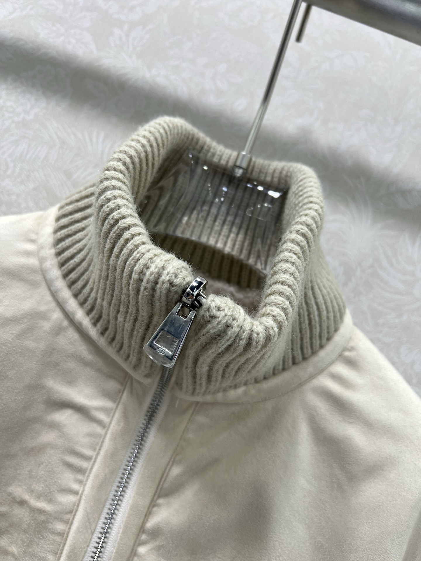 双面🔥🔥Dio*25新款两面穿环保再生毛夹克外套定制YB进口材质，质感细腻，穿搭舒适，立领拉链夹克外套，