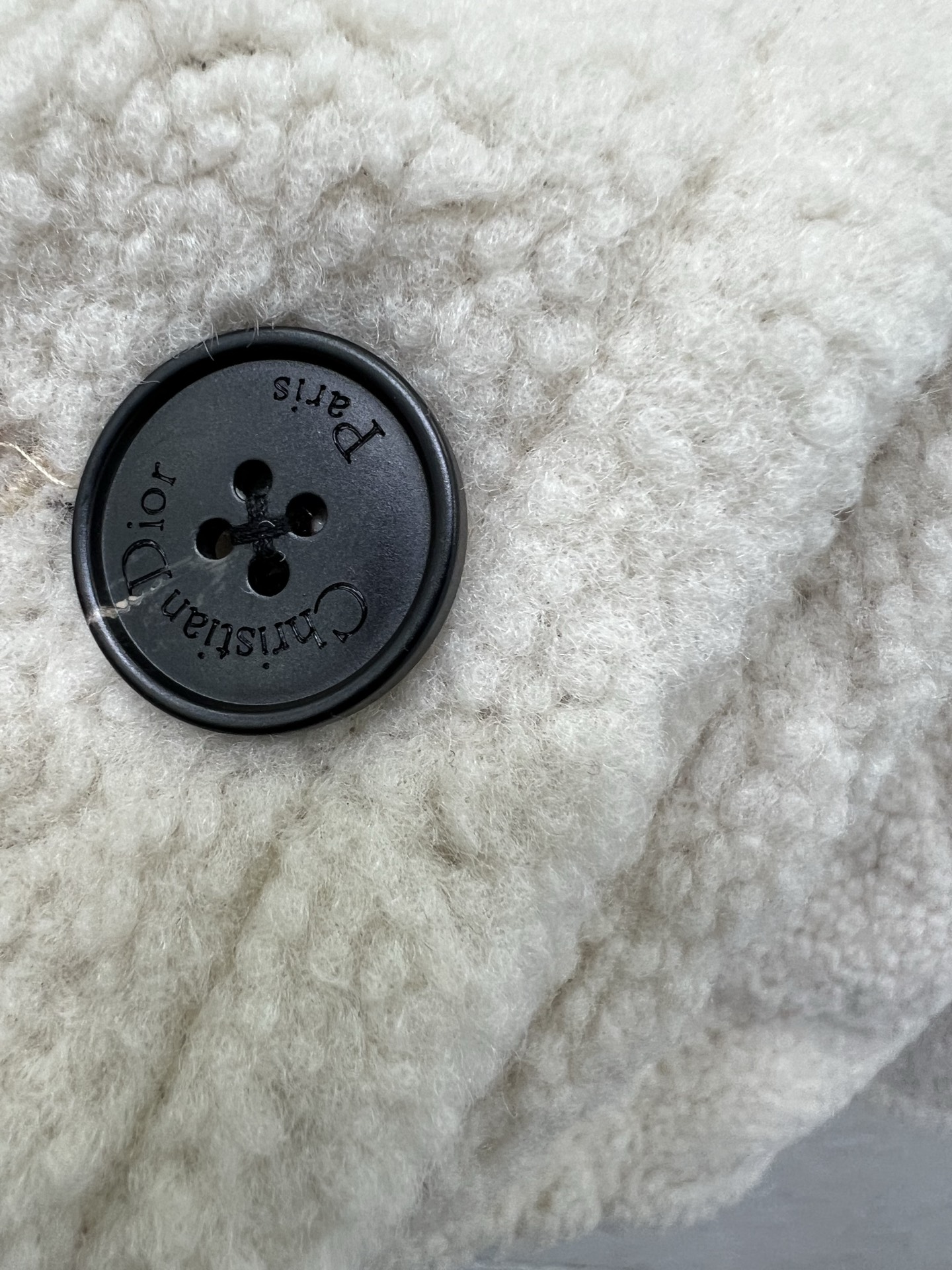 🔥🔥Dio*25新款藤格纹双面翻领外套 定制YB进口材质 舒适保暖 质感上乘 沿用两面穿设计 一面藤格纹