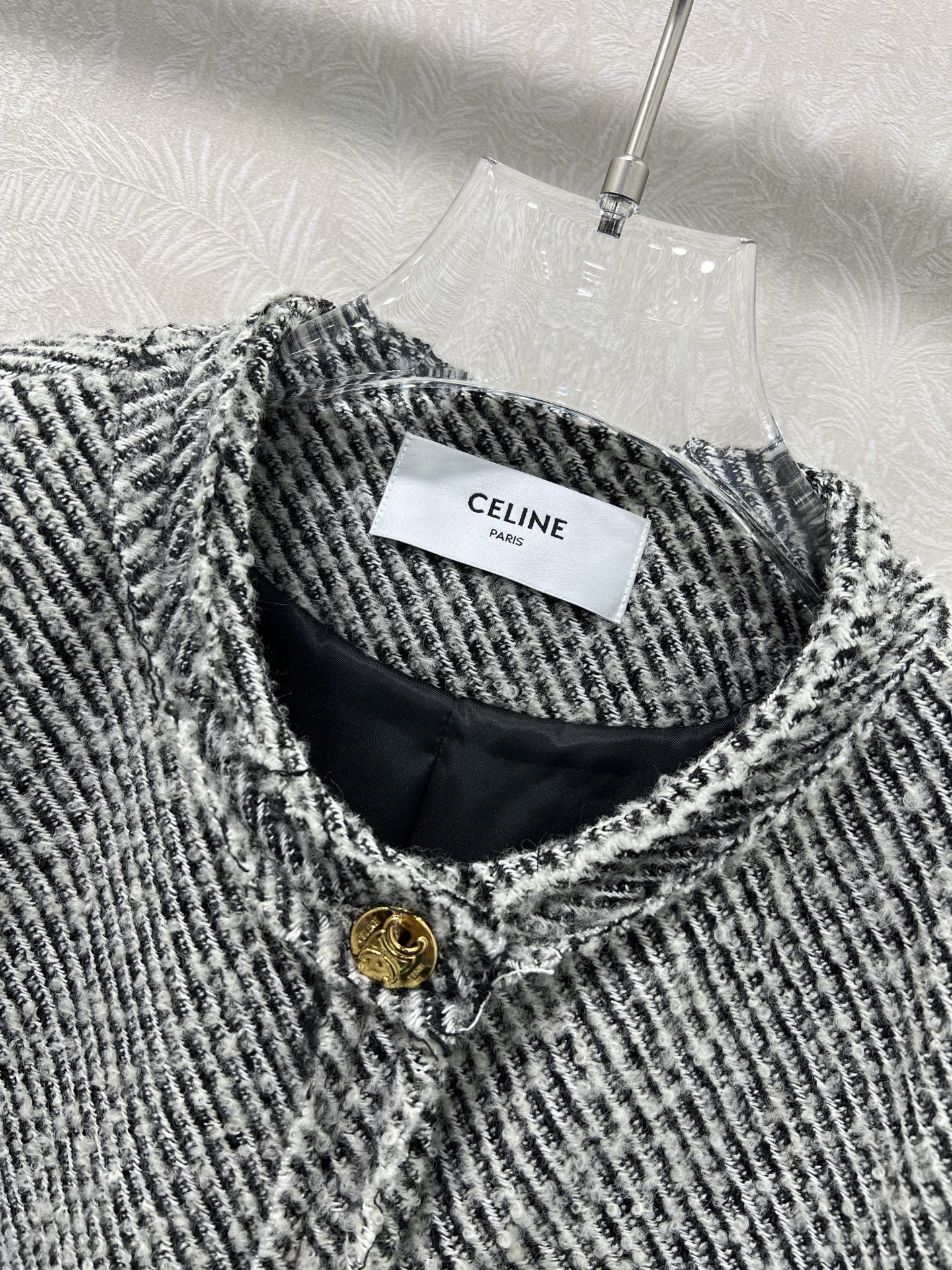 🔥🔥Celin*25圆领捆边编织花灰洋装 粗纺羊毛呢材质，质感高级，品相十足，小圆领洋装外套版型，正肩垫