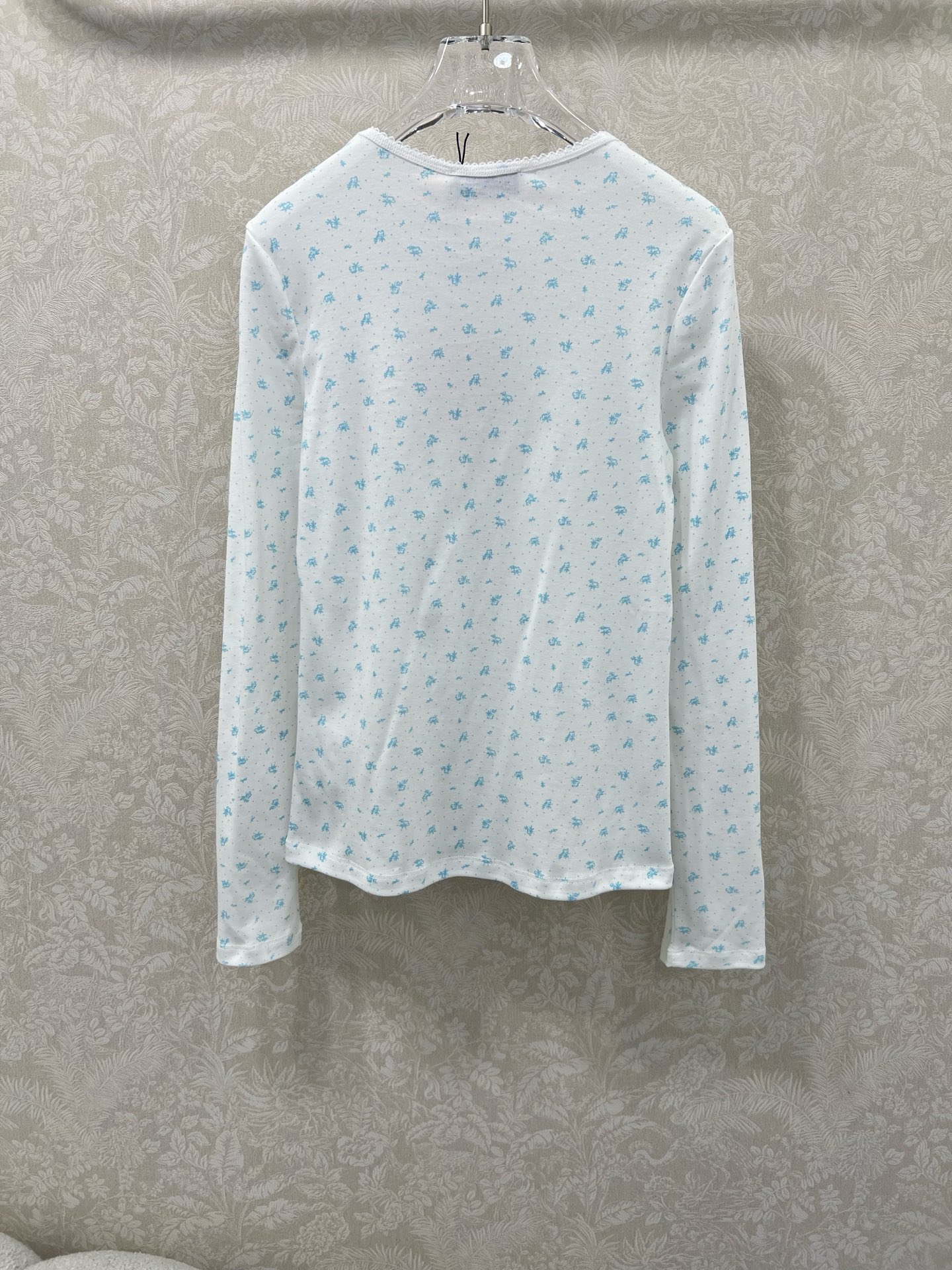 🔥🔥Miuni*25新款圆领碎花长袖上衣 全棉材质，清透舒适，弹力十足，圆领短袖裁剪，领口袖口螺纹波浪花