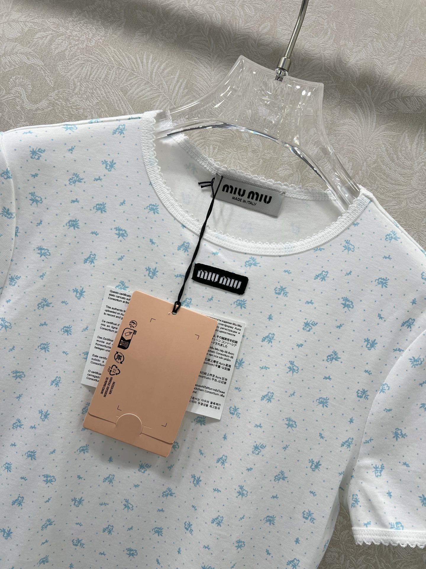 🔥🔥Miuni*26早春新款圆领碎花短袖T恤上衣 全棉材质，清透舒适，弹力十足，圆领短袖裁剪，领口袖口螺