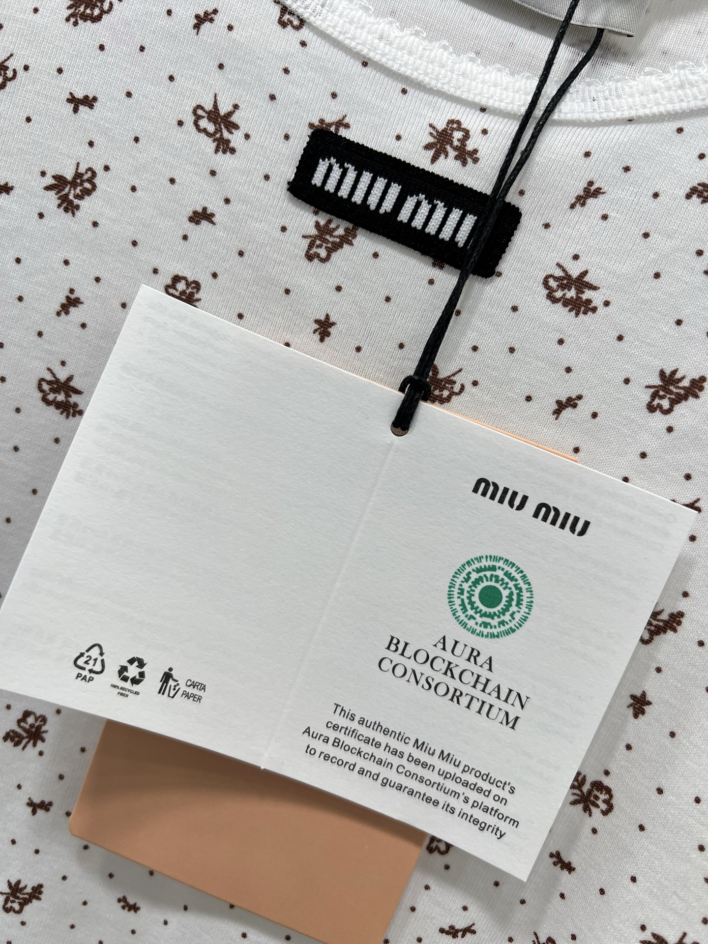 🔥🔥Miuni*26早春新款圆领碎花短袖T恤上衣 全棉材质，清透舒适，弹力十足，圆领短袖裁剪，领口袖口螺