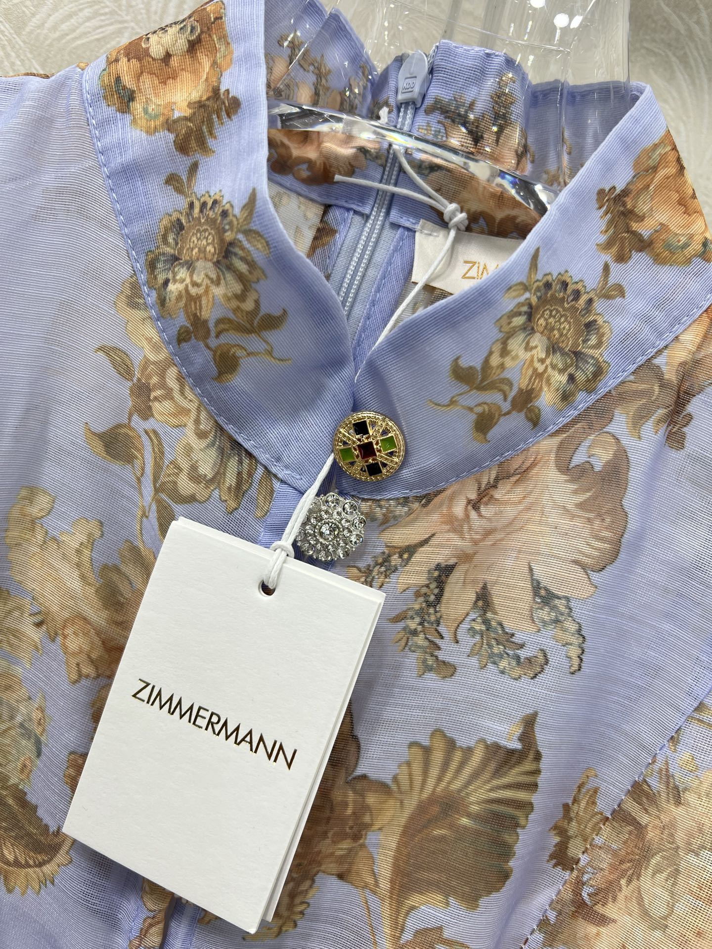 🔥🔥Zimmerman*兹/默曼 25新出紫色花色立领短款连衣裙 小立领和灯笼袖设计 前襟定制多宝花样五