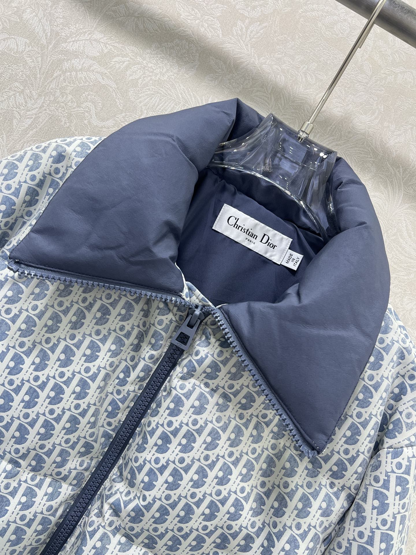 🔥🔥DIO* D家25秋冬新款羽绒服！全新版本升级面料‼️腰裙设计 CD滑雪系列！本季必入代购爆款！原版