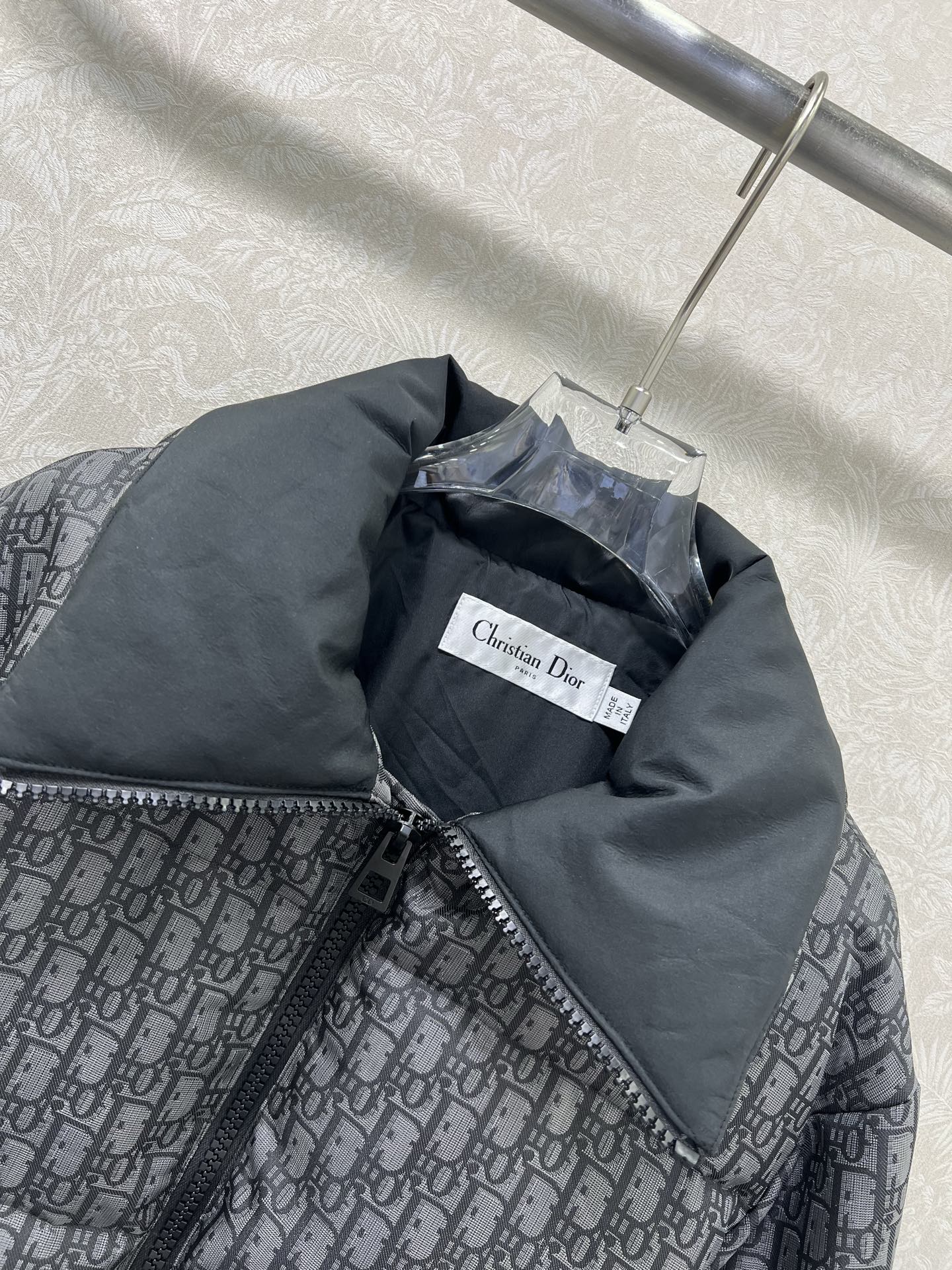 🔥🔥DIO* D家25秋冬新款羽绒服！全新版本升级面料‼️腰裙设计 CD滑雪系列！本季必入代购爆款！原版